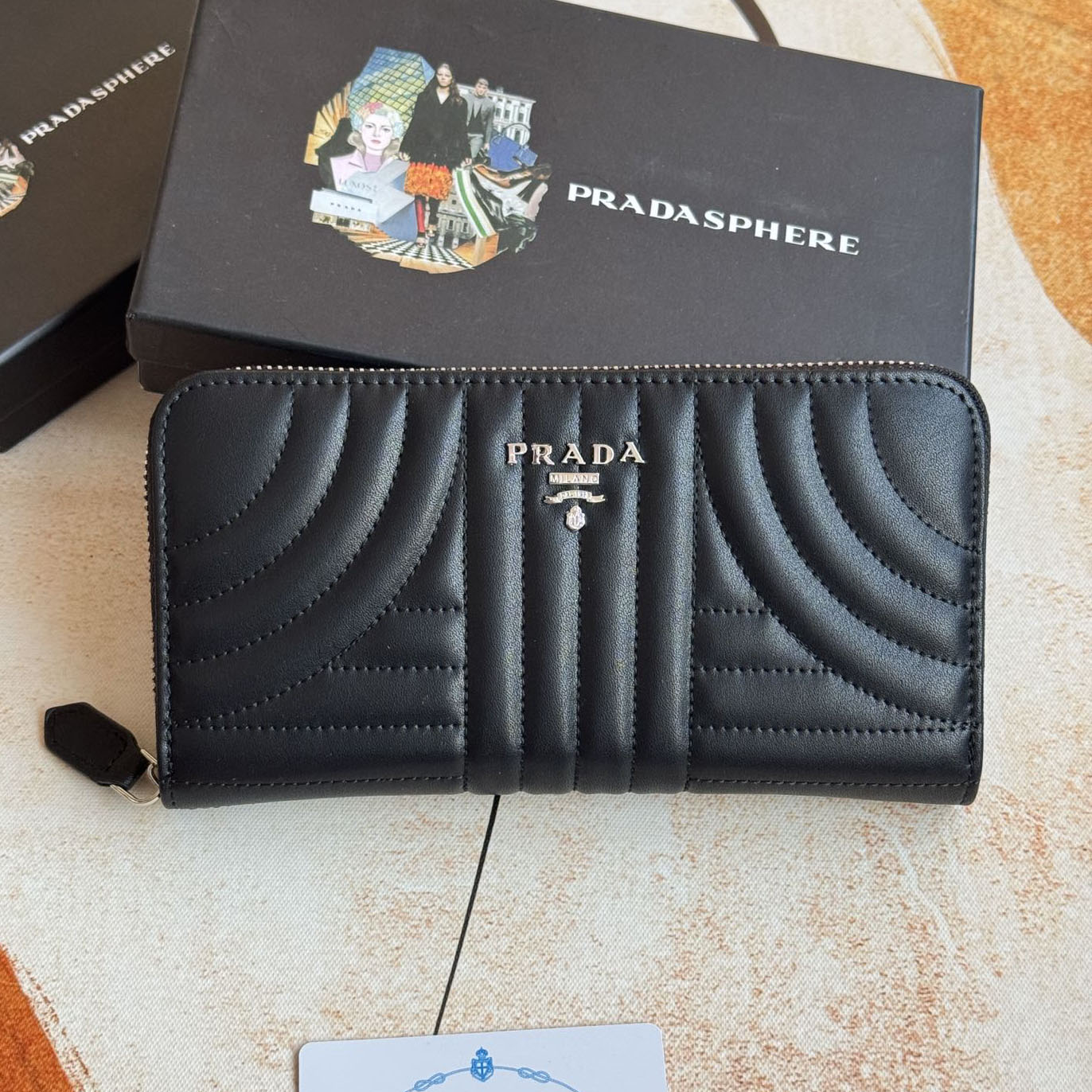 PRA Long Zip Wallet AM25110641