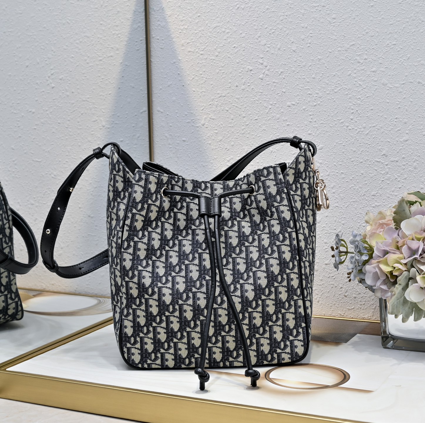 CD D-Motion Handbag AM25110610