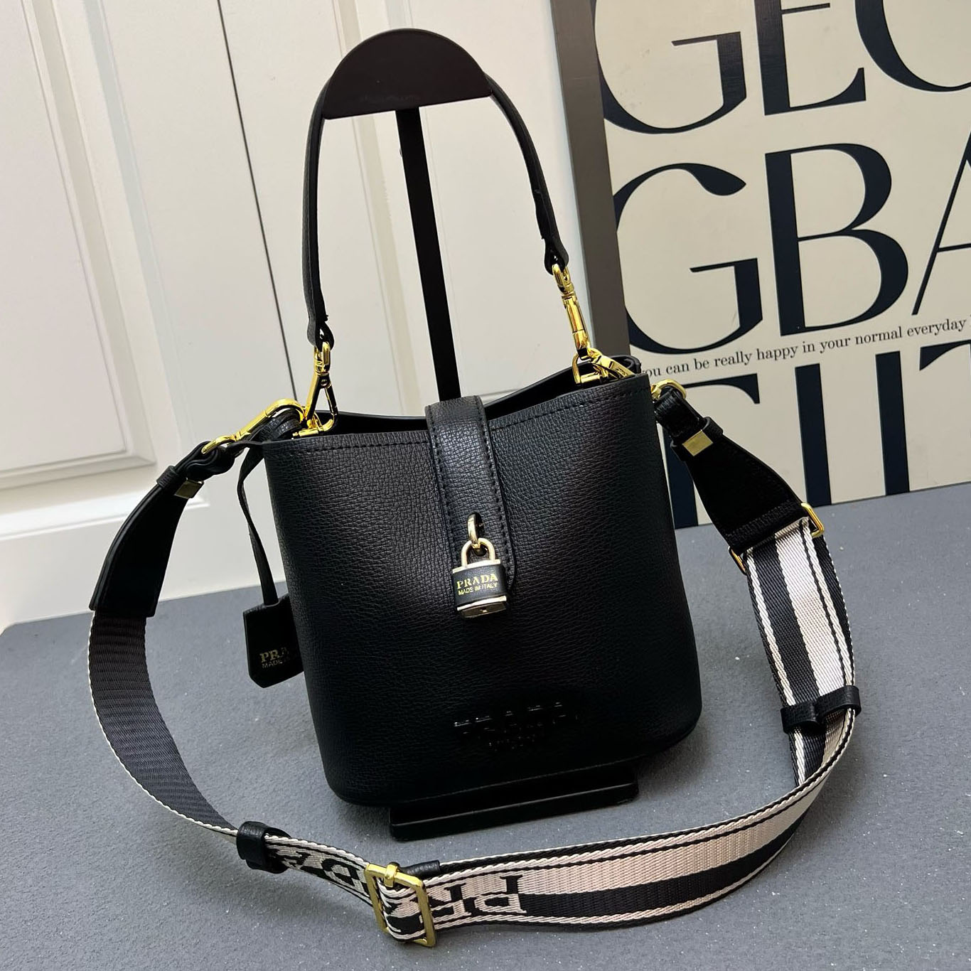 PRA Double Lock Accent Shoulder Tote Bag XX25110702