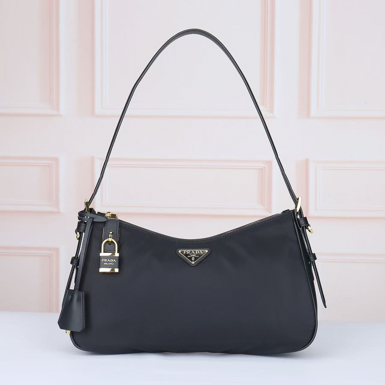 PRA Re-Nylon Lock Accent Underarm Bag XX25110710