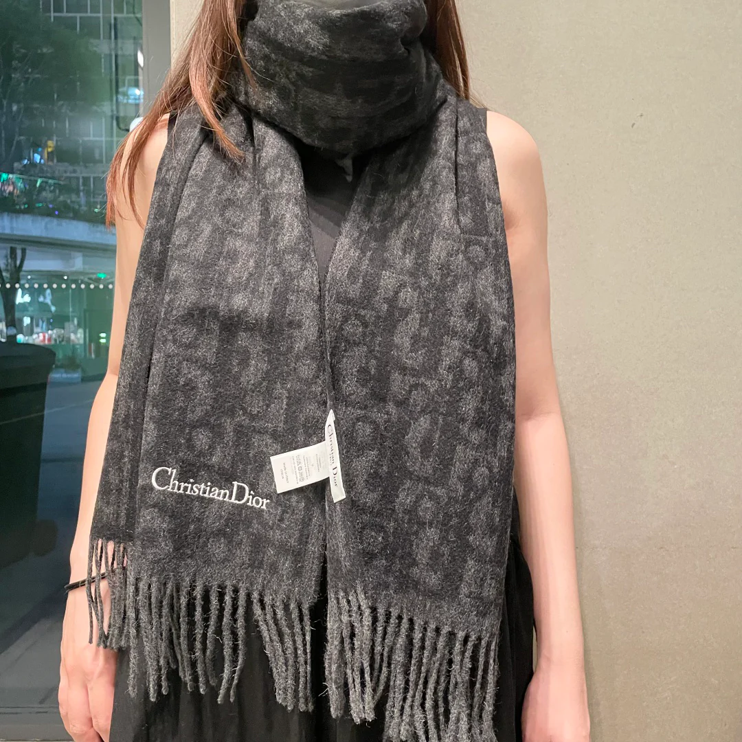 CD Oblique Print Knitted Scarf NG111002