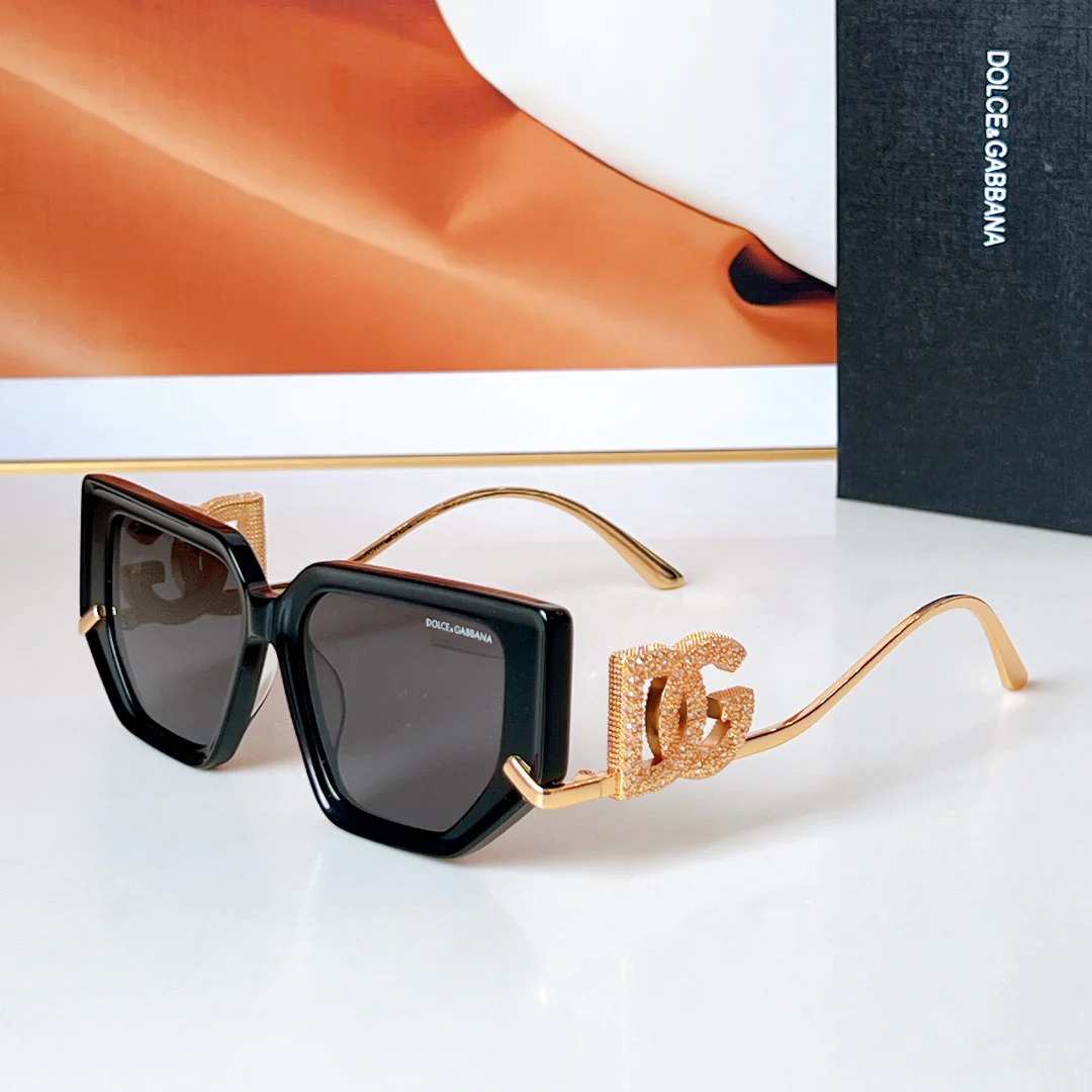 D&G Women's Fashion Sunglasses NG111023