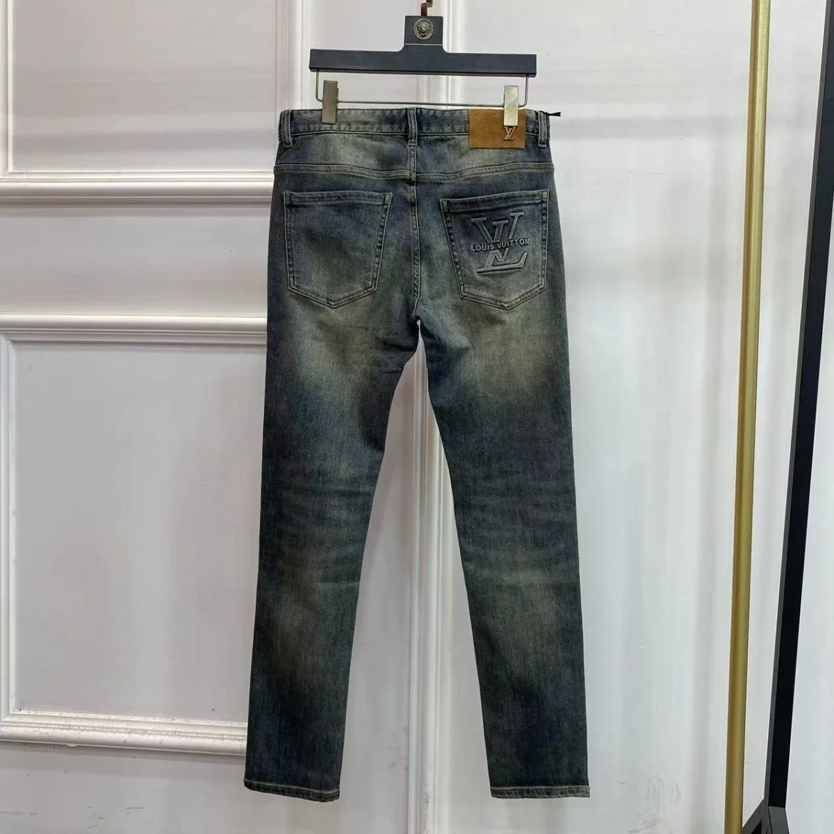 LV Classic Casual Jeans With Micro-Label NG070710