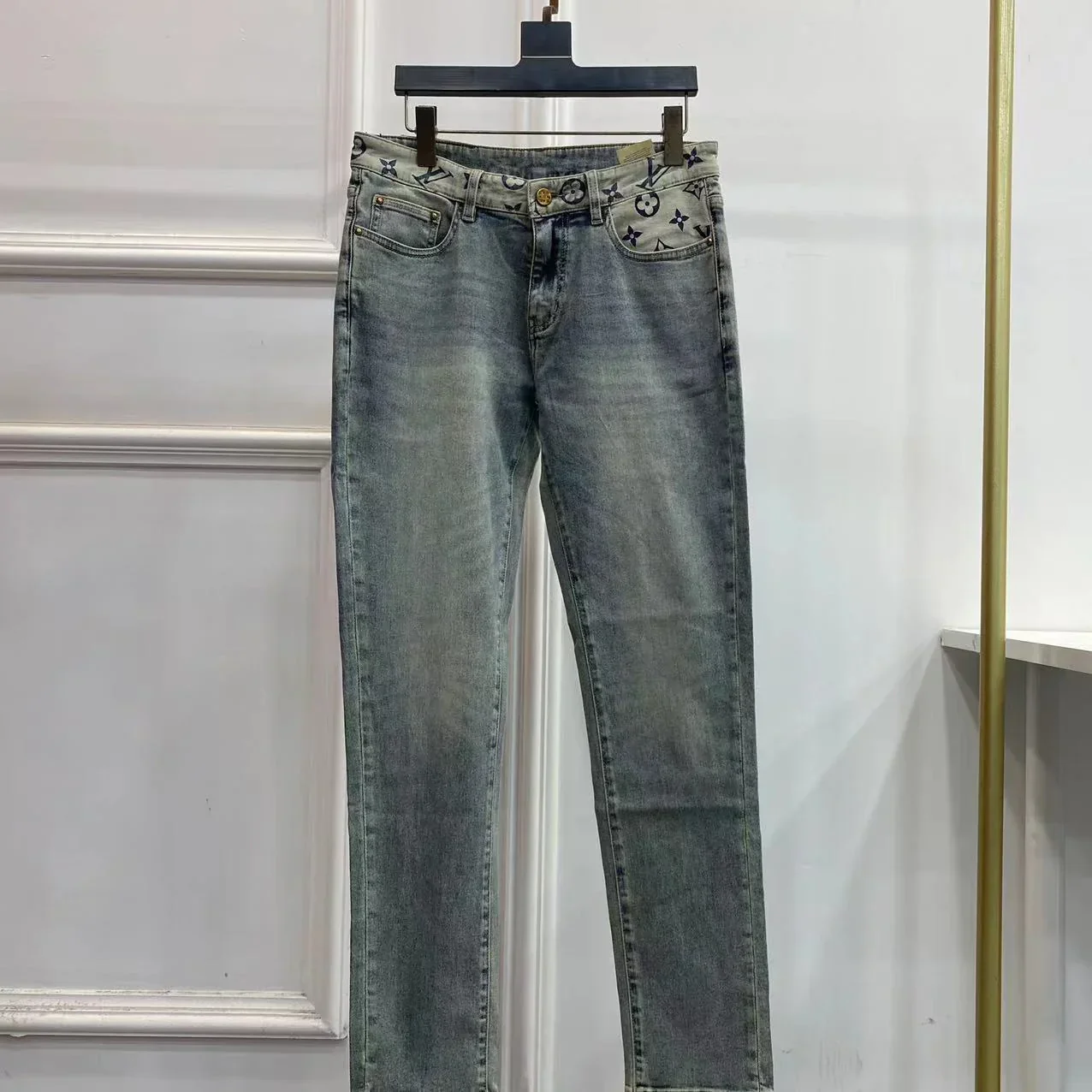 LV Men's Slim Fit Jeans NG070711