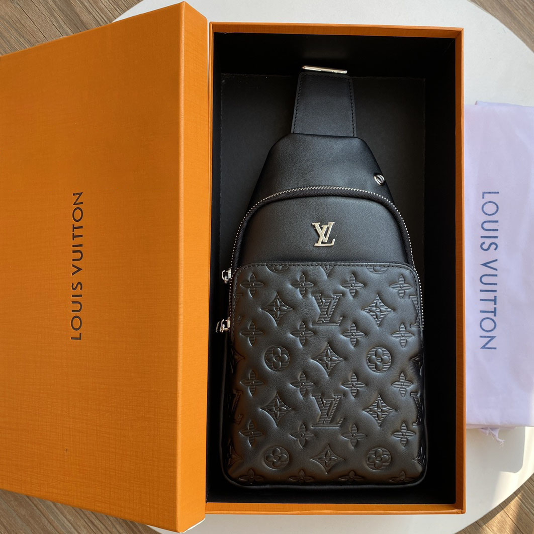 LV Men's Classic Crossbody Bag NG101019