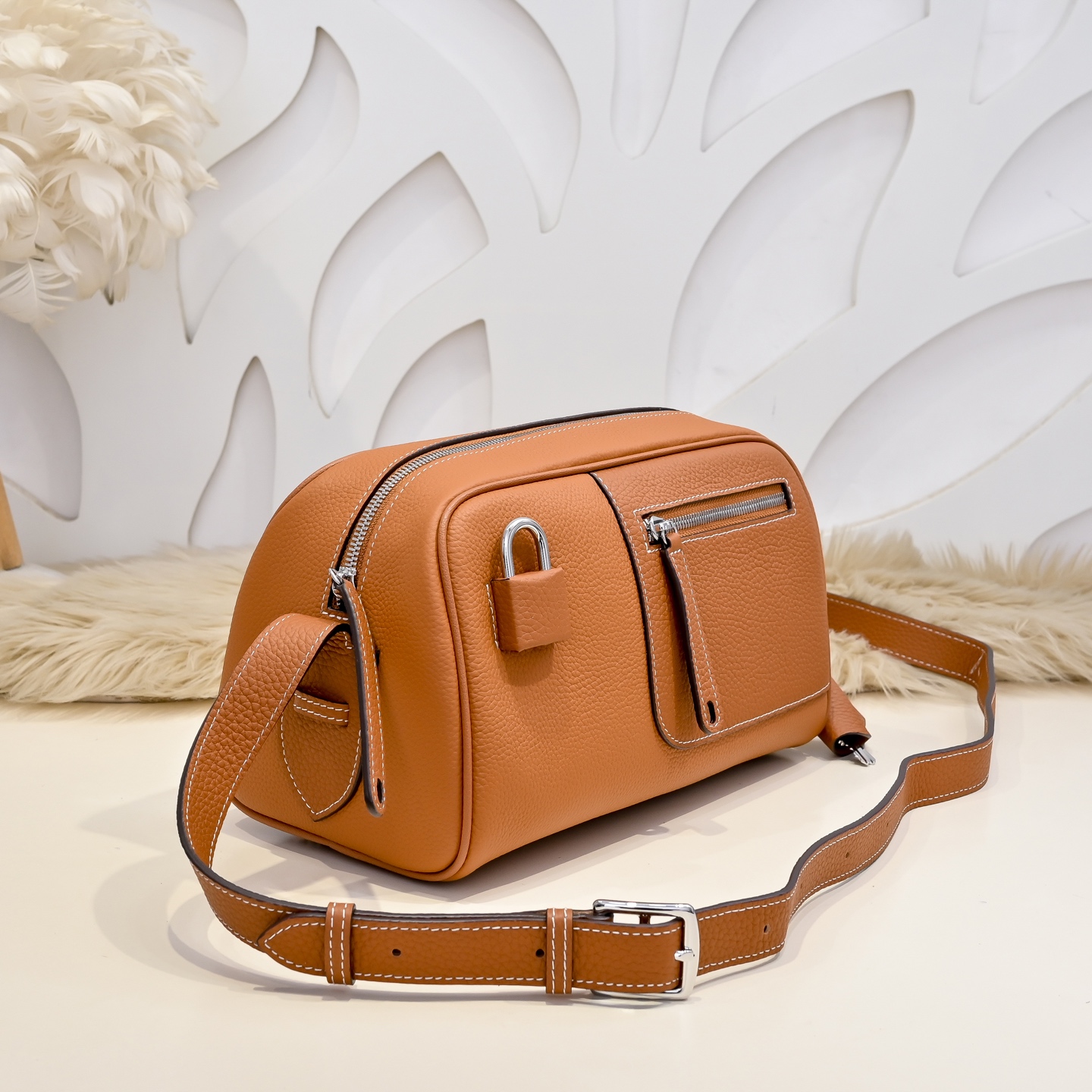 HM Men's Fashion Crossbody Bag NG101041