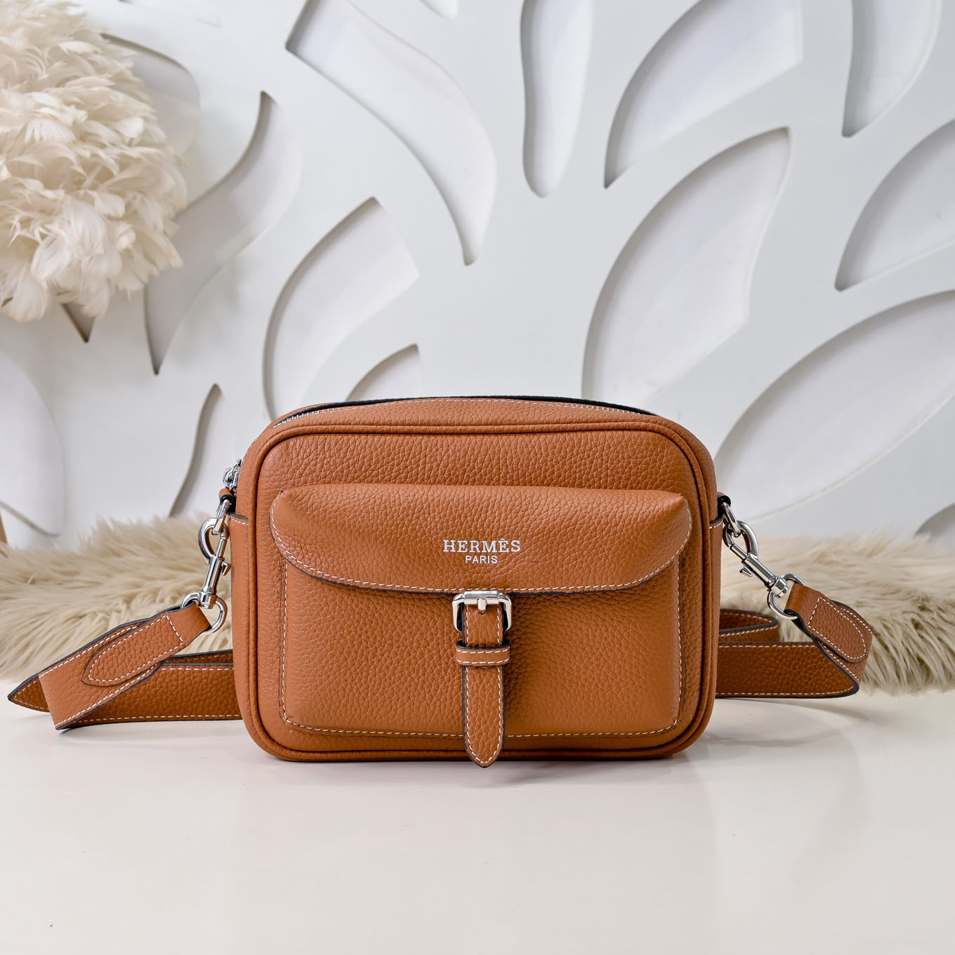 HM 25New Men's Crossbody Bag NG101038