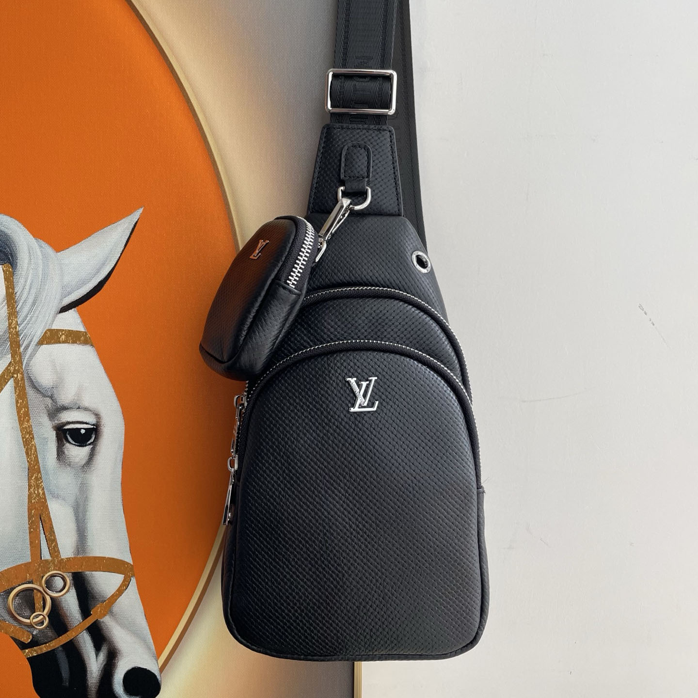 LV Men's Casual Crossbody Bag NG101017