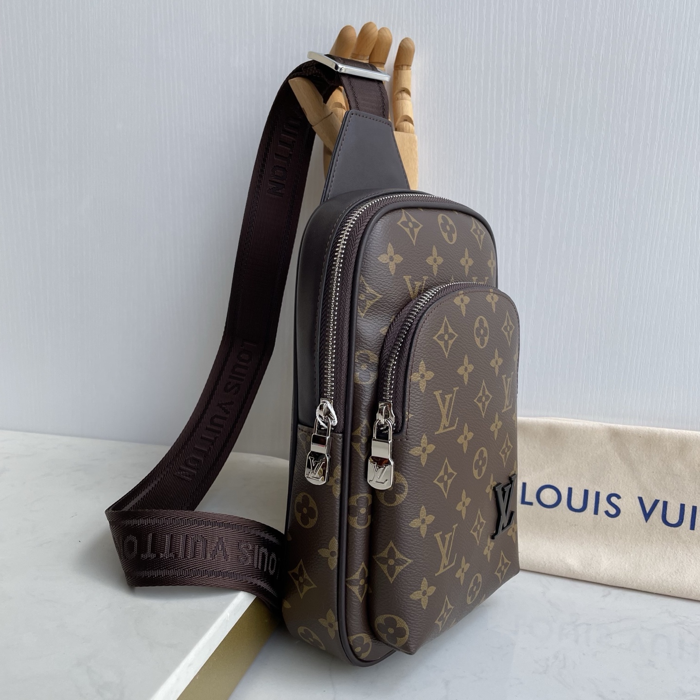 LV Men's Monogram Canvas Crossbody Bag NG101012