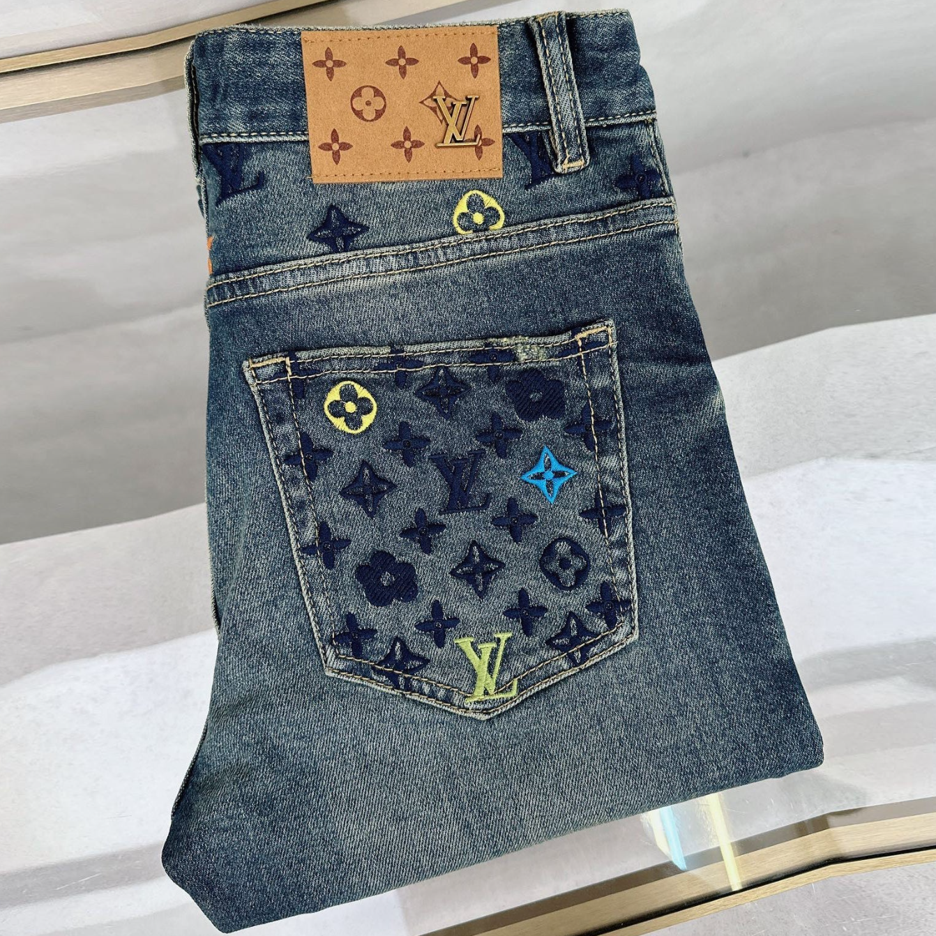 LV Men's Casual Jeans NG082001