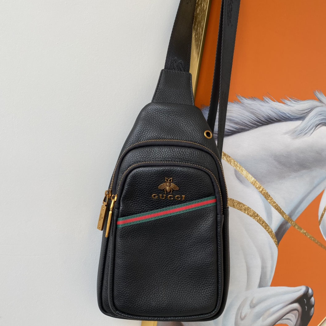 GG Men's Classic Bee Logo Crossbody Bag NG101022