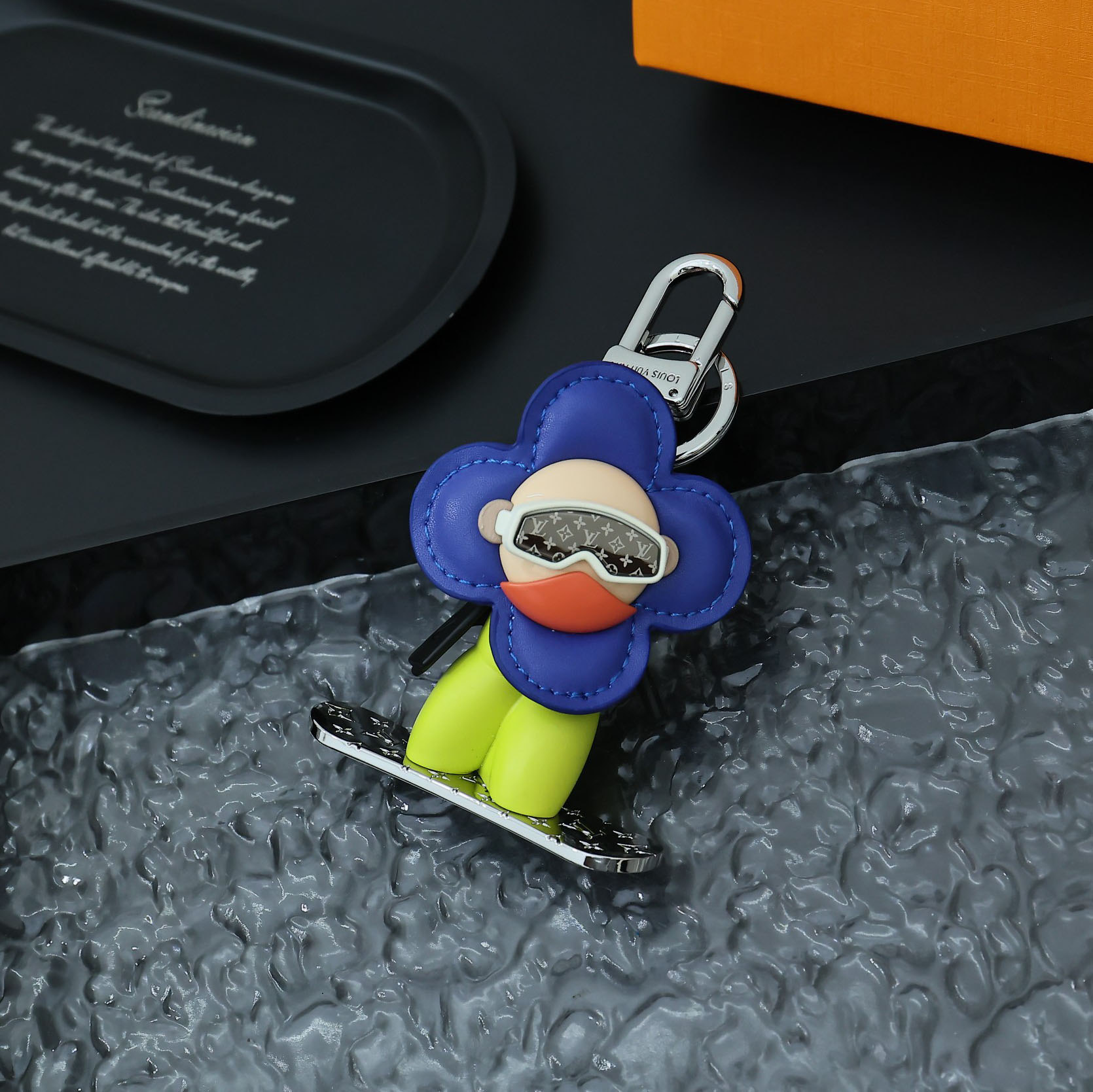 LV Men's Fashion Keychain NG101715