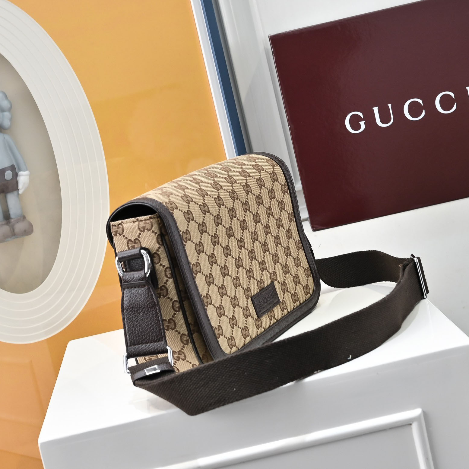 GG Classic Messenger Bag NG101606