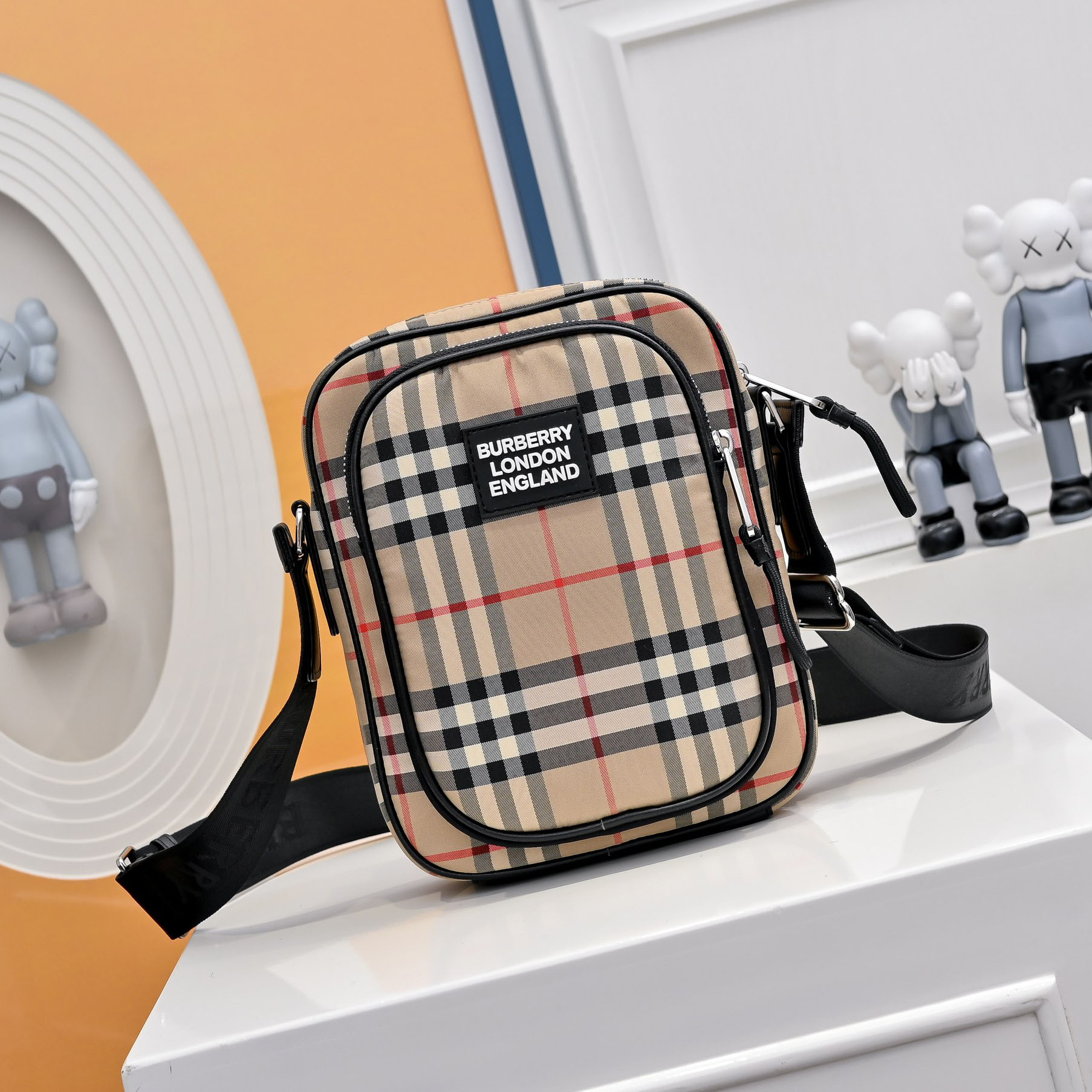 Bur Men's Classic Check Crossbody Bag NG101508