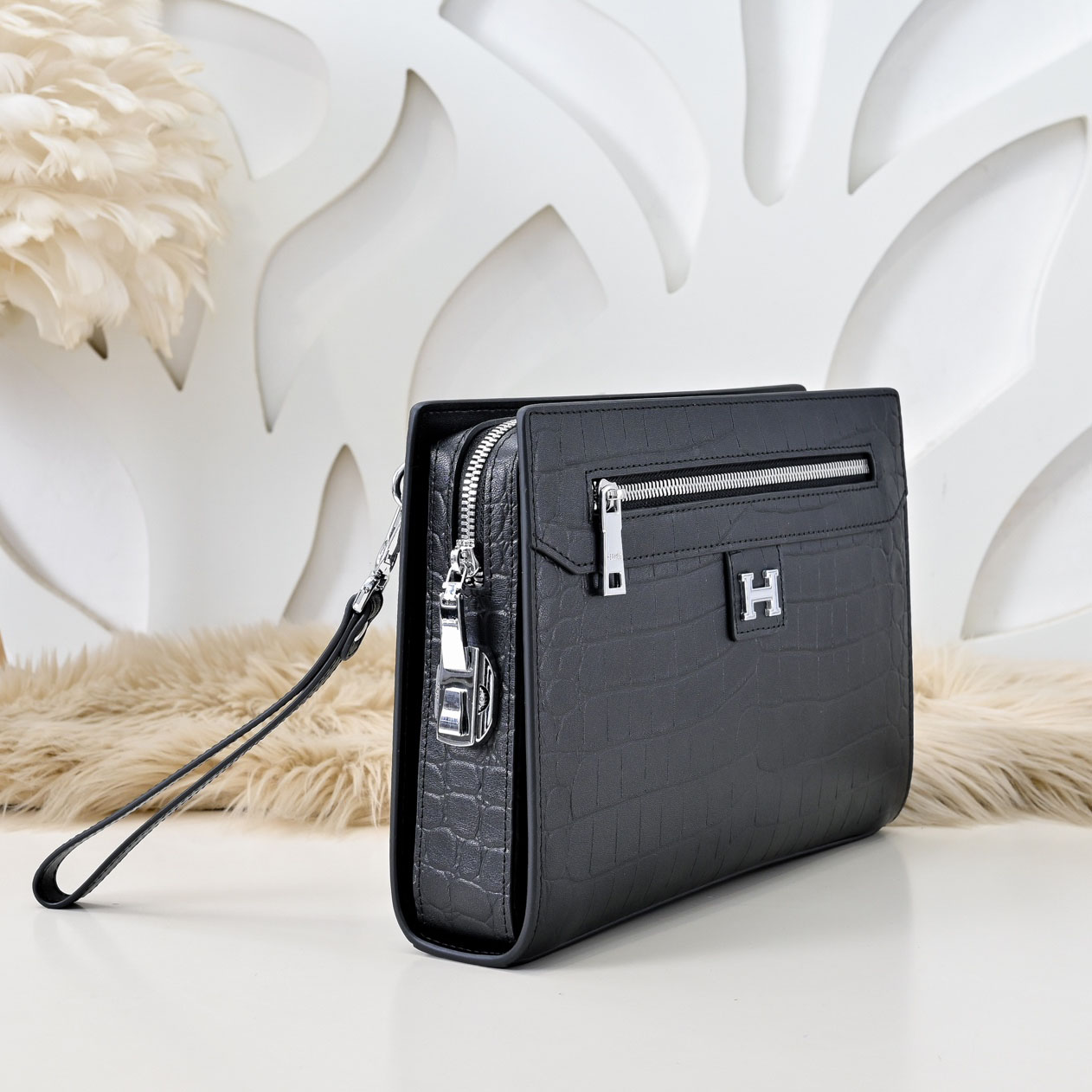 HM Men's Crocodile Pattern Clutch Bag NG201007