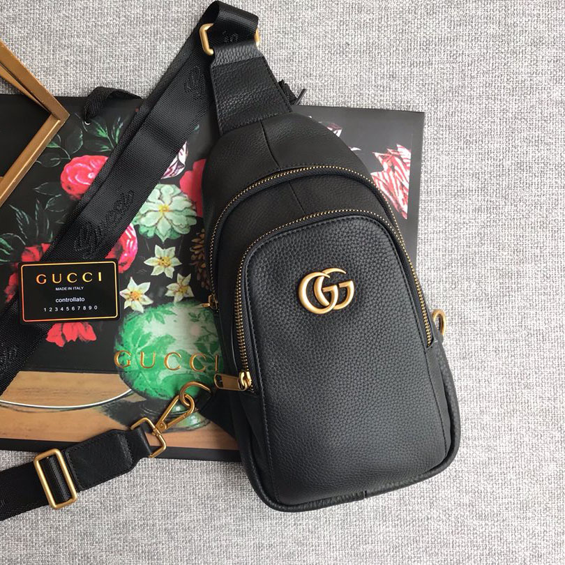 GG Men's Classic Chest Bag NG101752