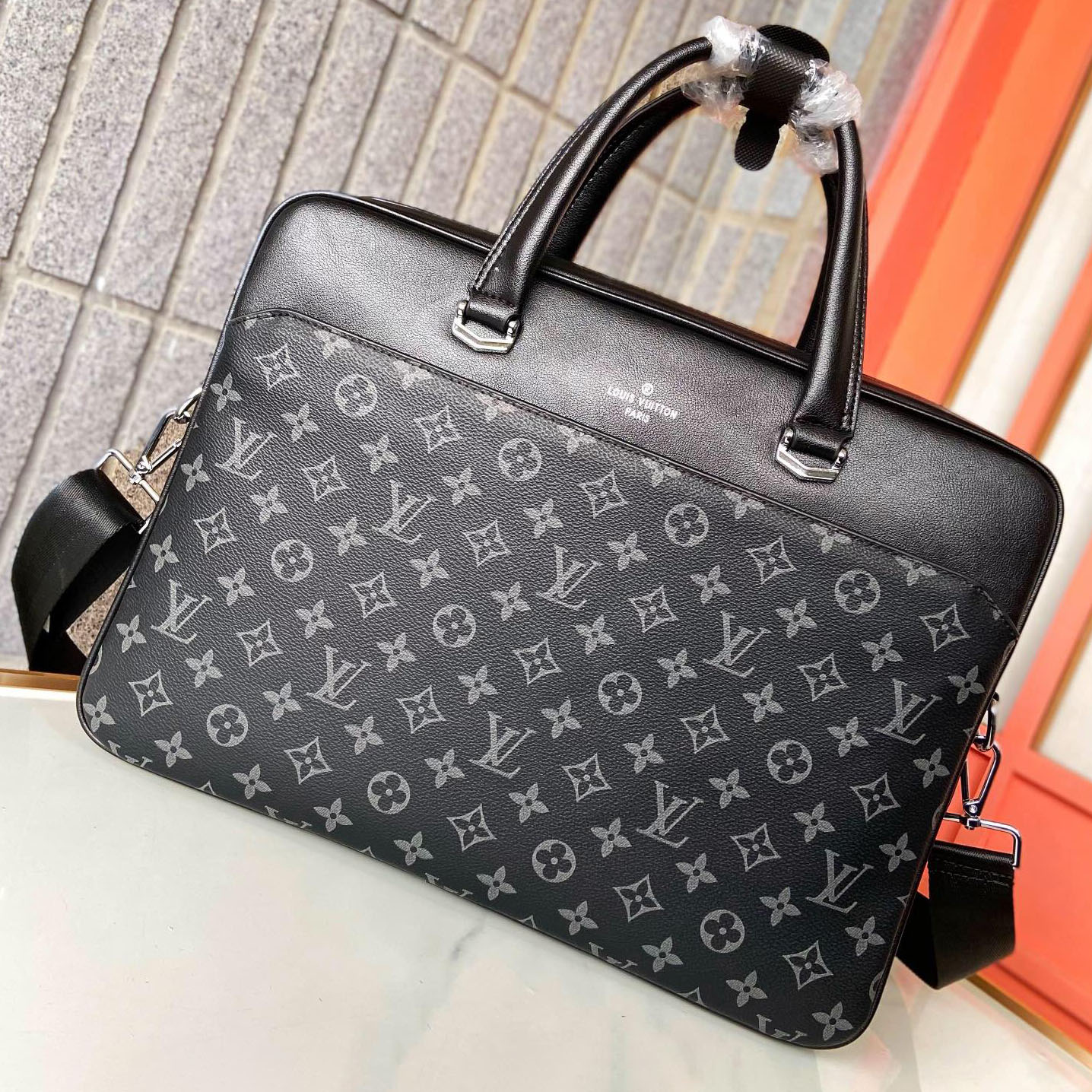 LV Men's Monogram Briefcase NG101727