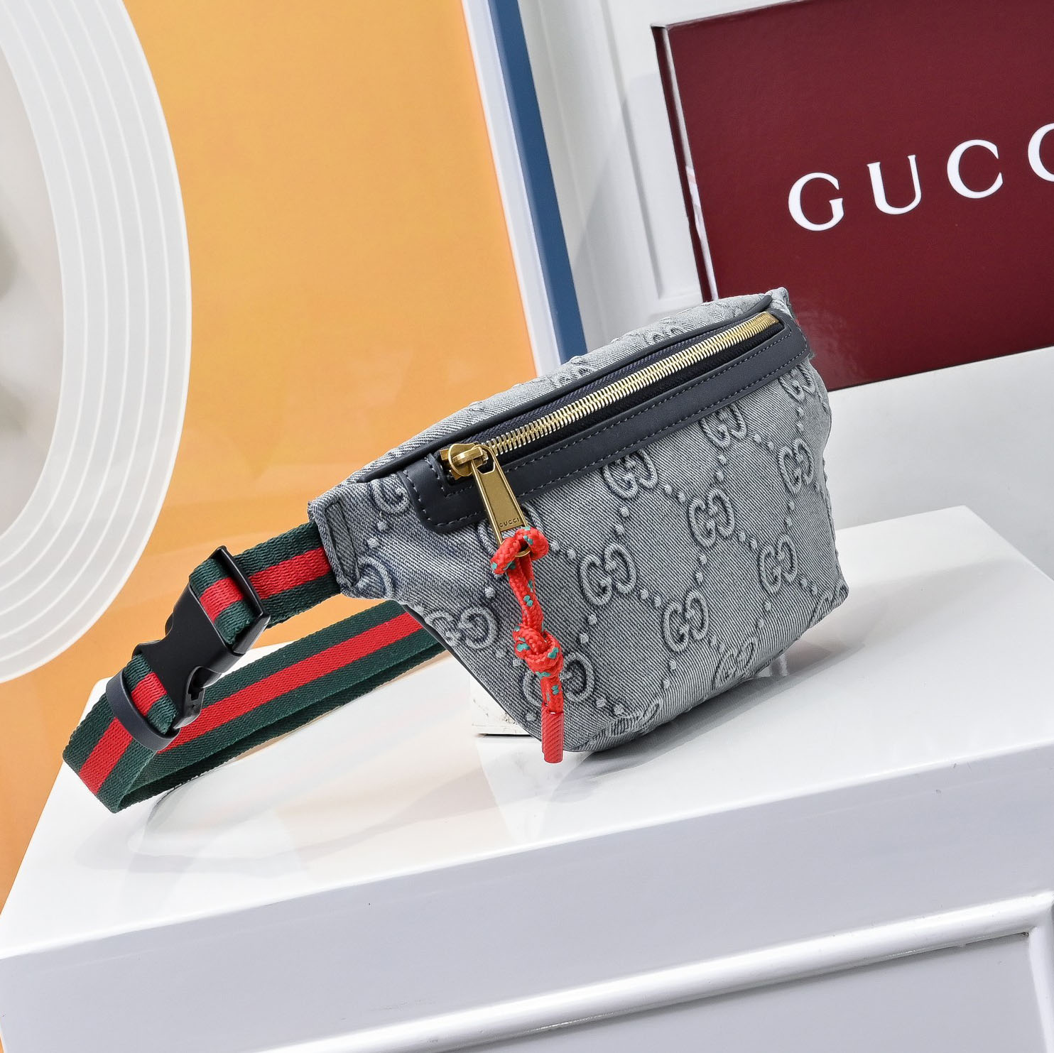 GG Men's Denim Chest Bag NG101749