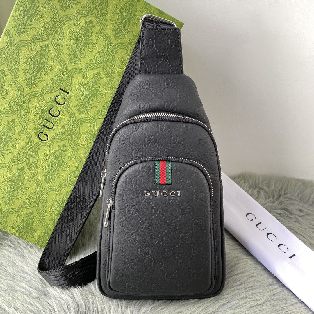 GG Men's Classic Chest Bag NG101751