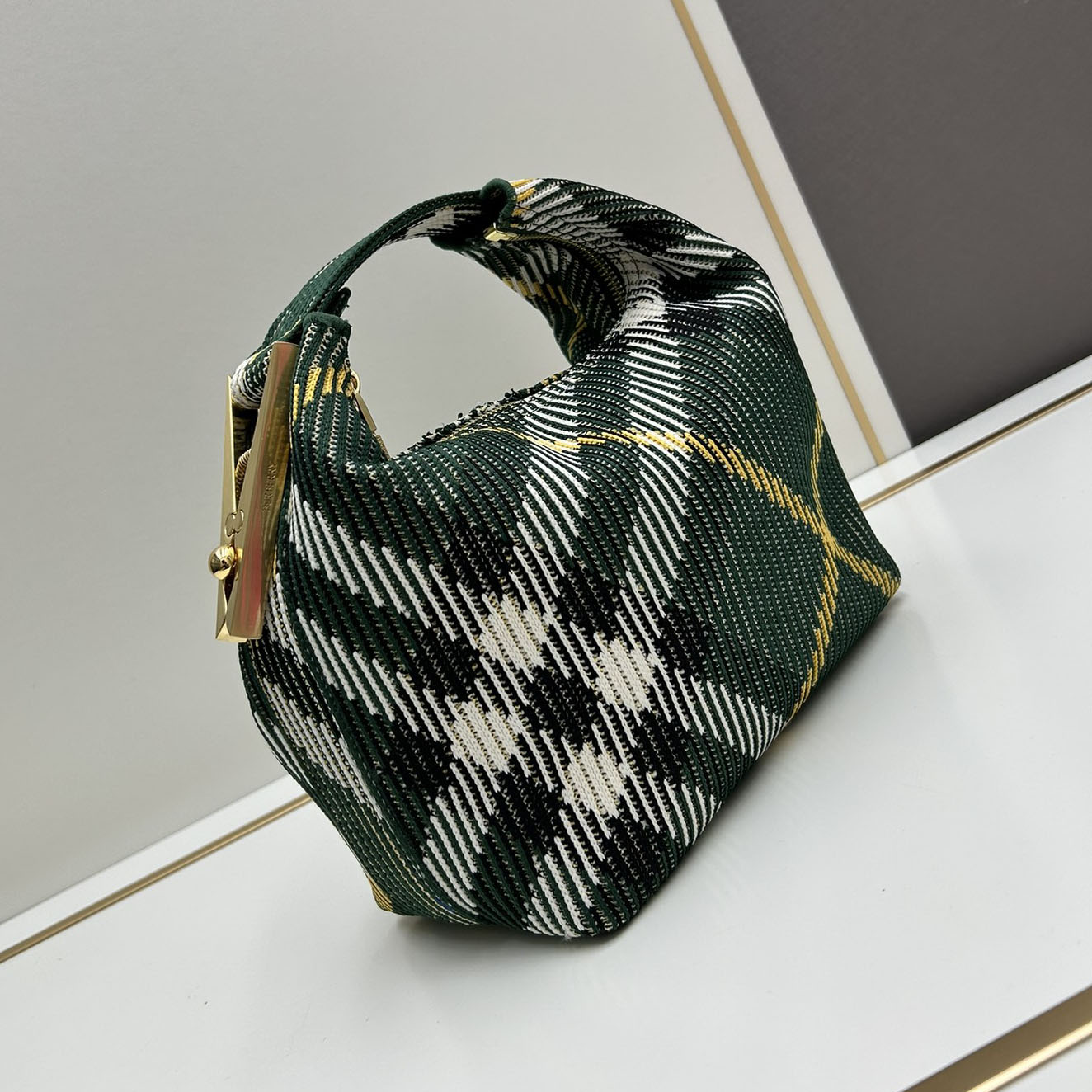 Bur Twill Handbag NG551014