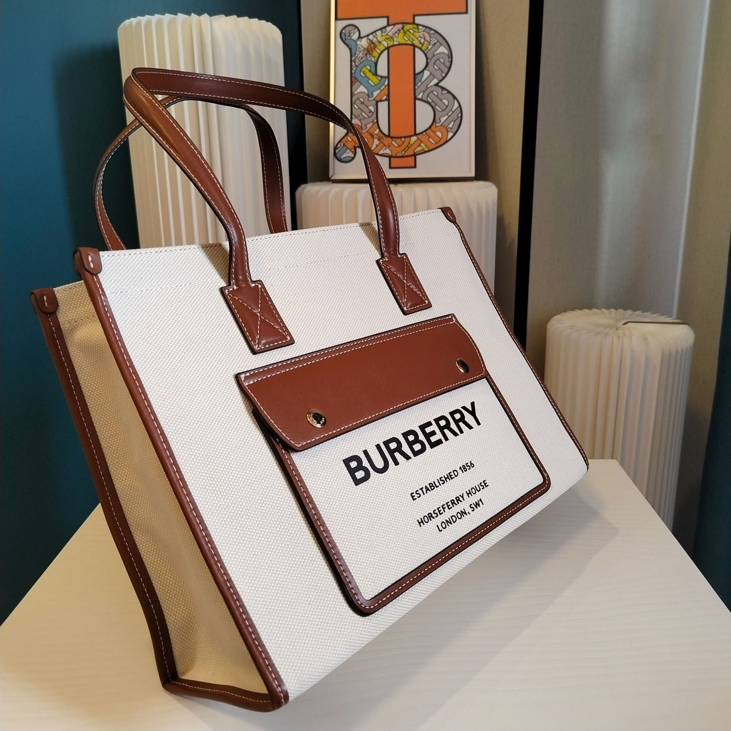 Bur Large Capacity Handbag MC24092404