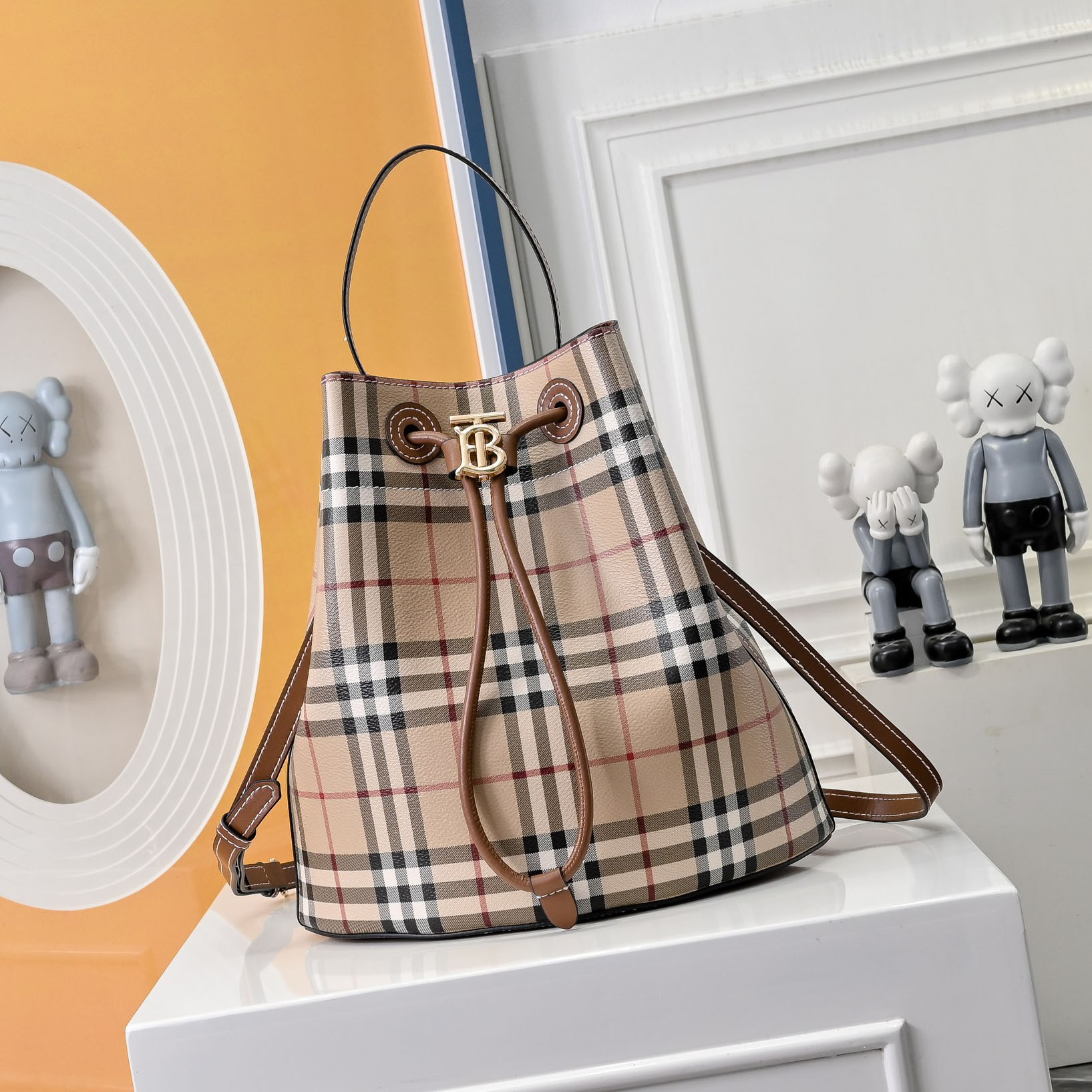 Bur check bucket bag MS250403