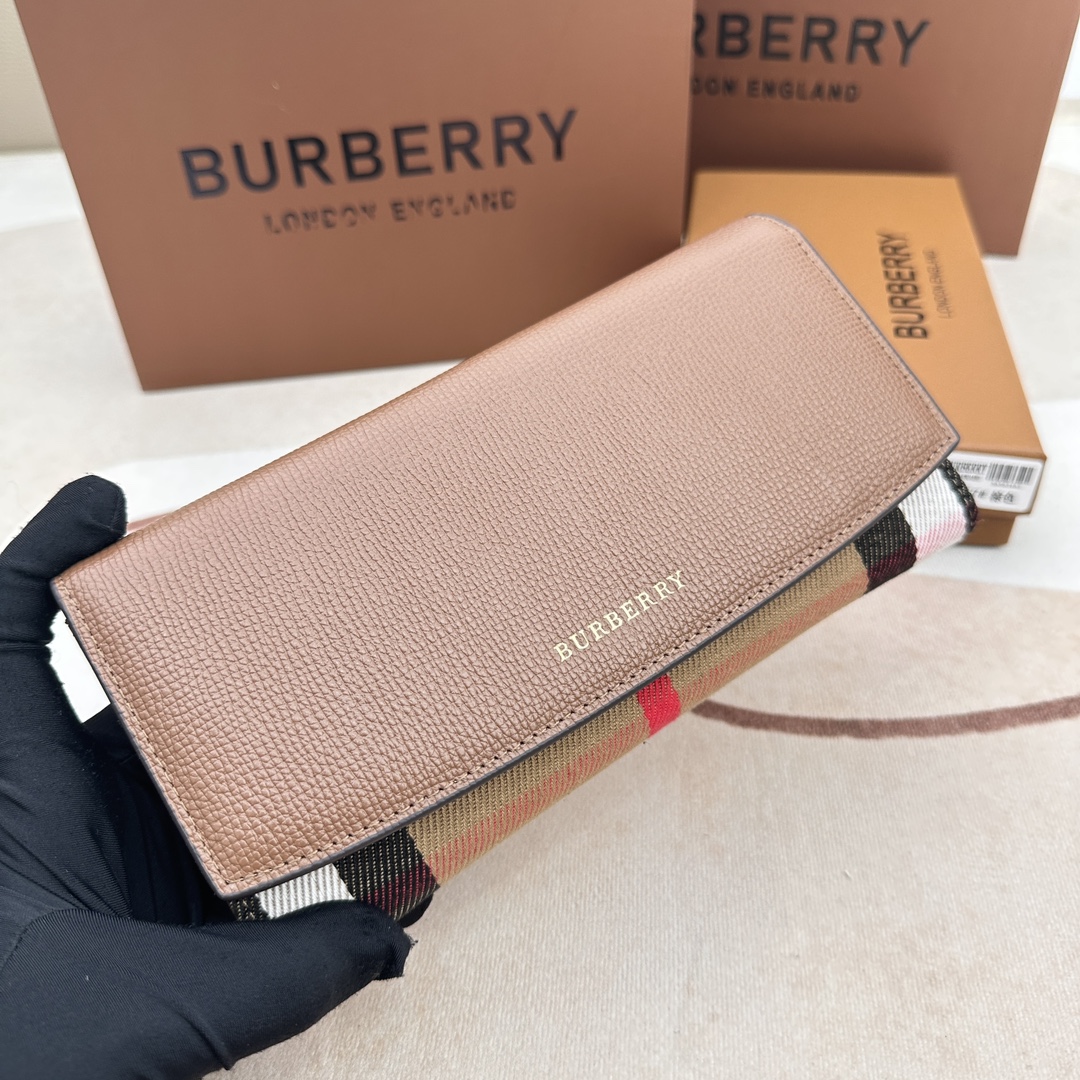 Bur Classic Flap Wallet MS250406