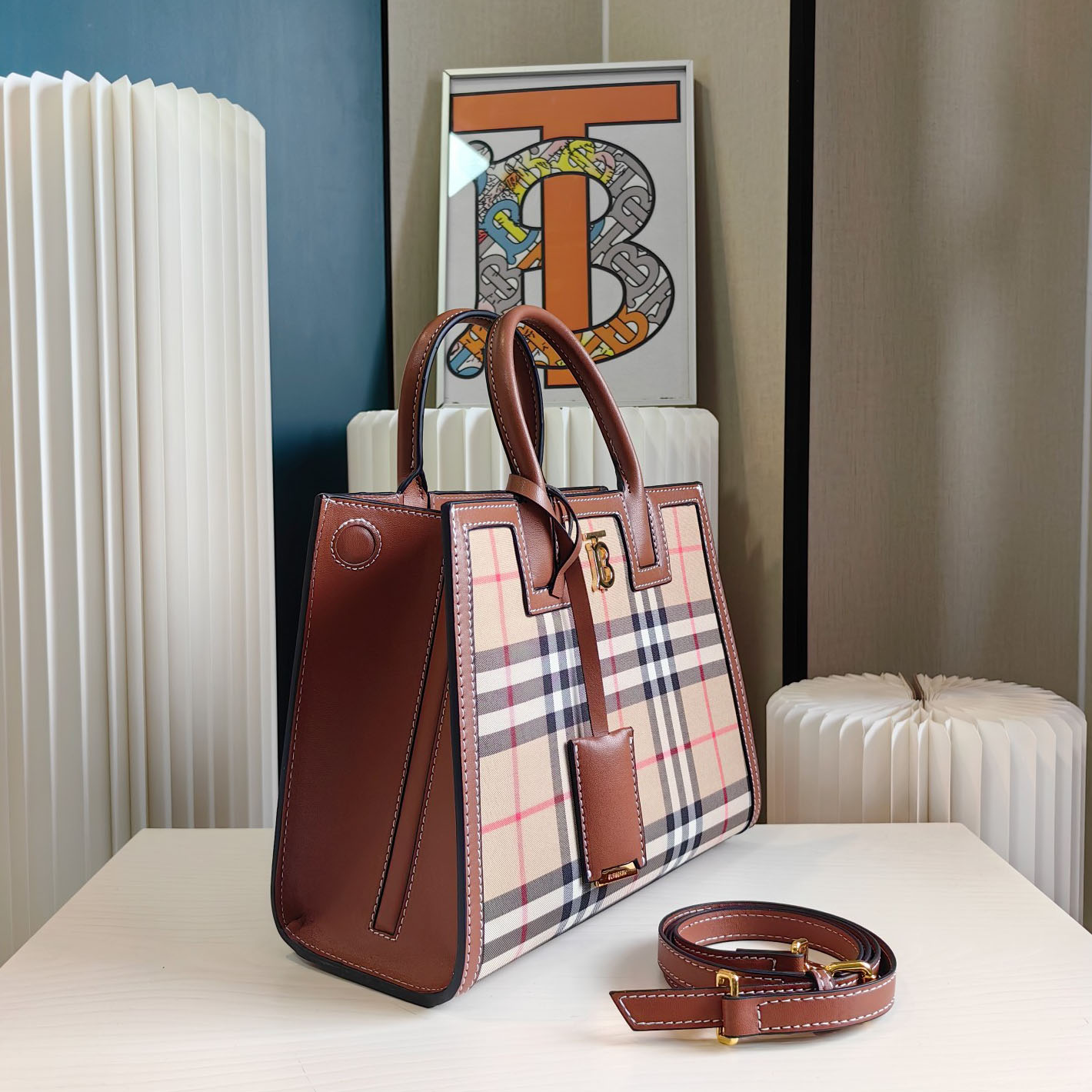 Bur Minimalist Tote NG551025