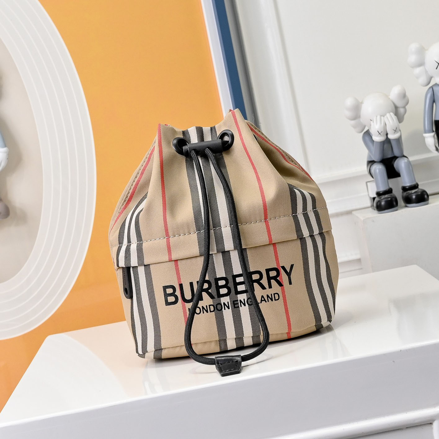 Bur Drawstring Bucket Bag Ev25061151