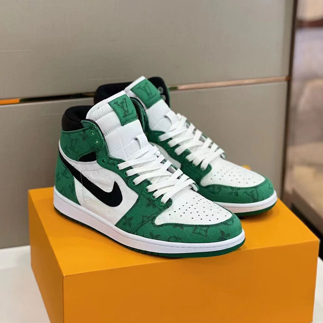 LV×NK High-top Casual Sneakers NG111816