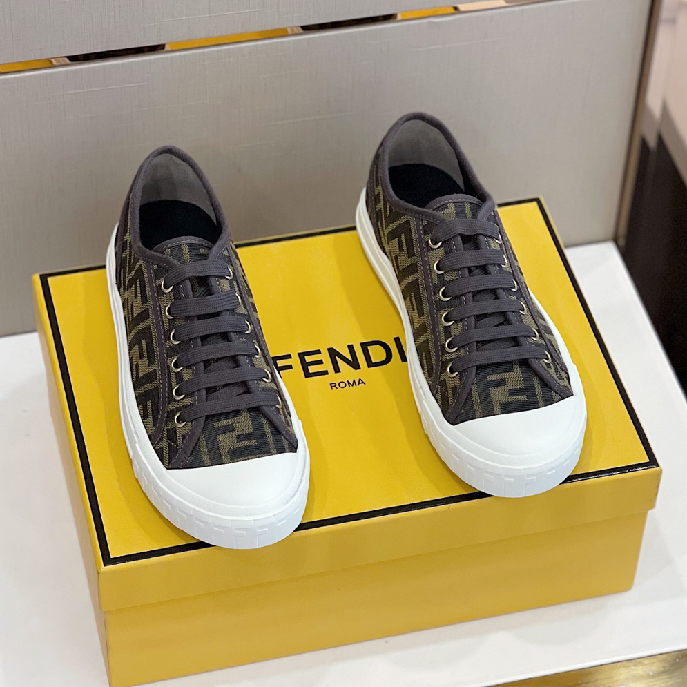 FD Men's Classic Double F Jacquard Canvas Shoes NG111911