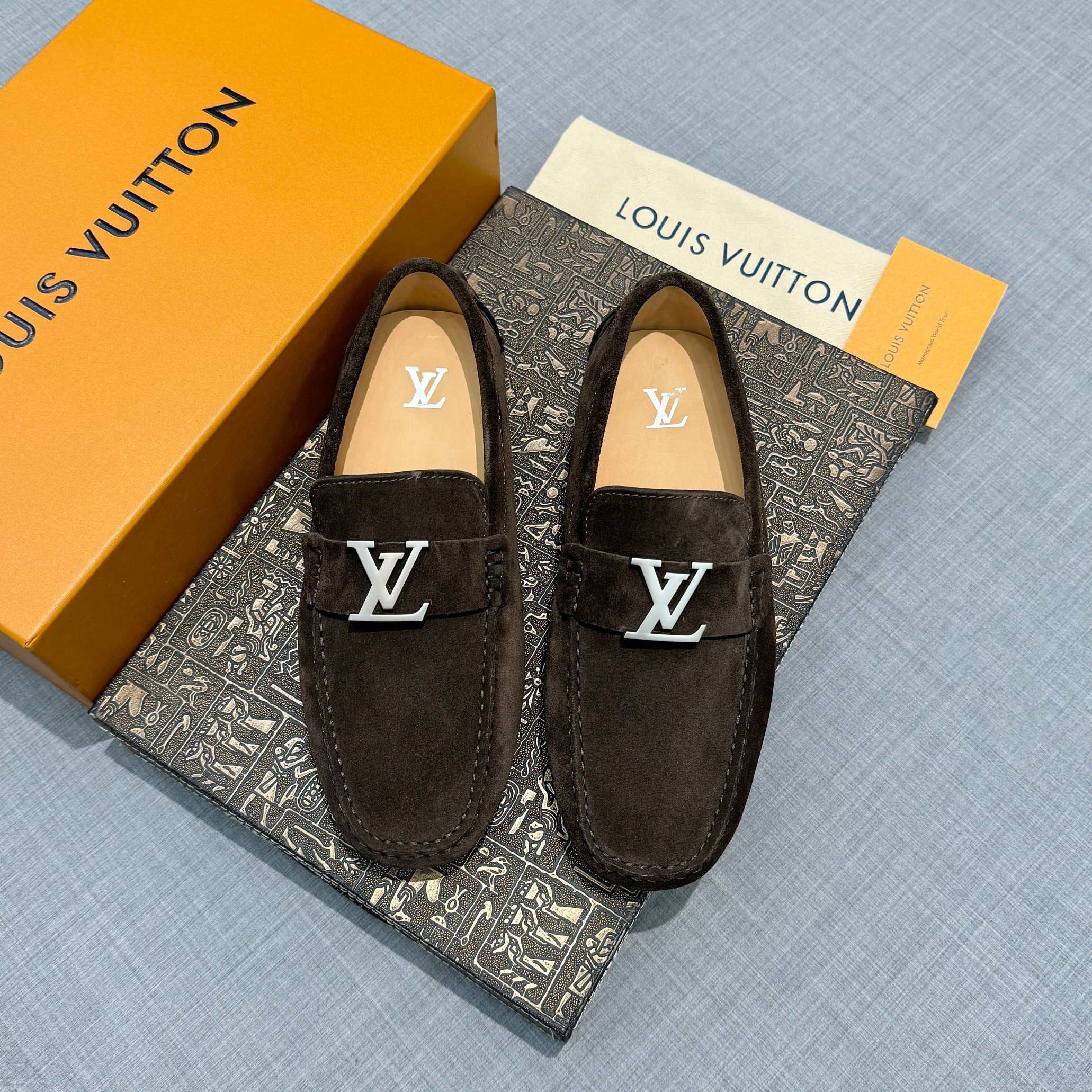 LV Men's Suede Loafers FNG112115