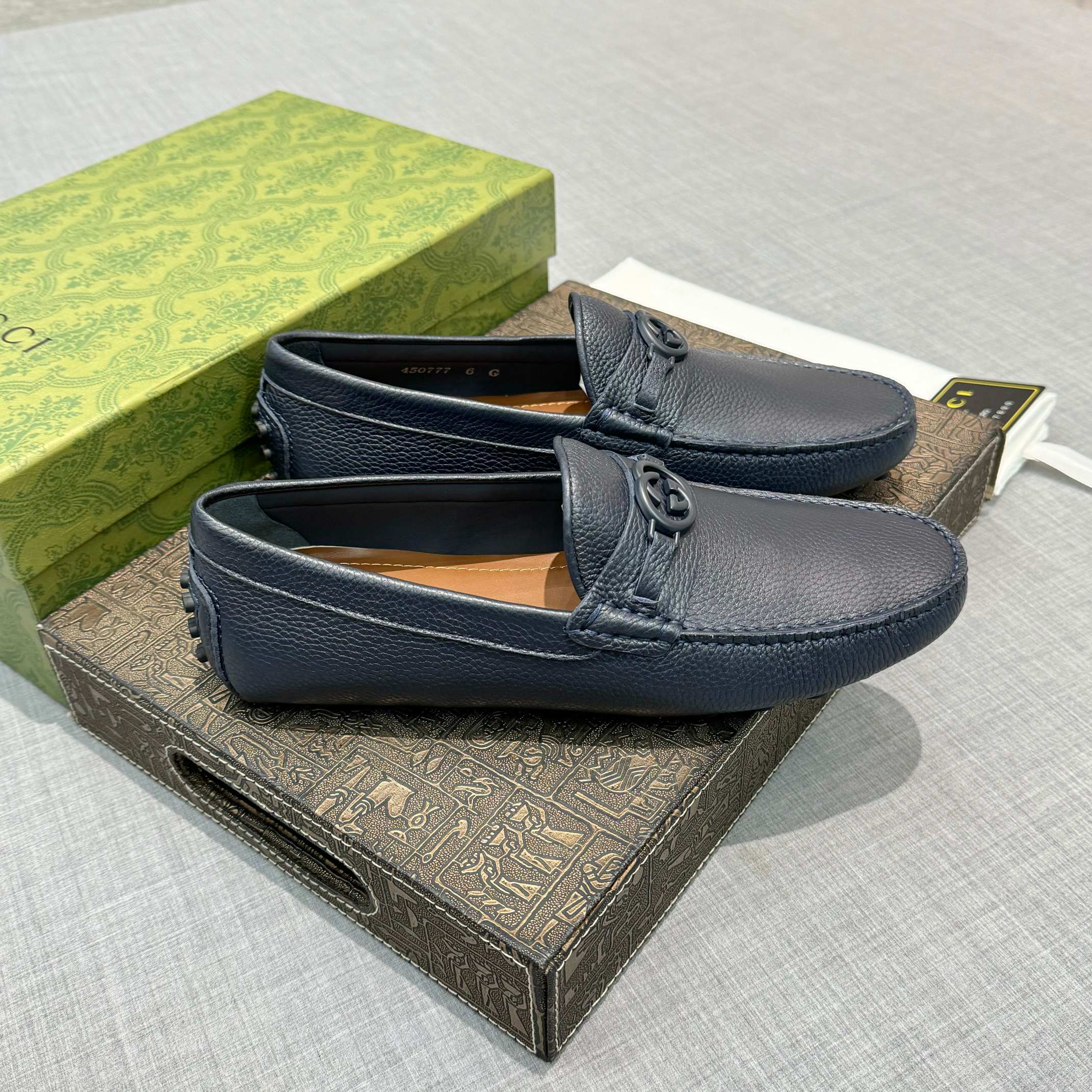 GG Men's Classic Double G Interlocking Logo Loafers FNG112121