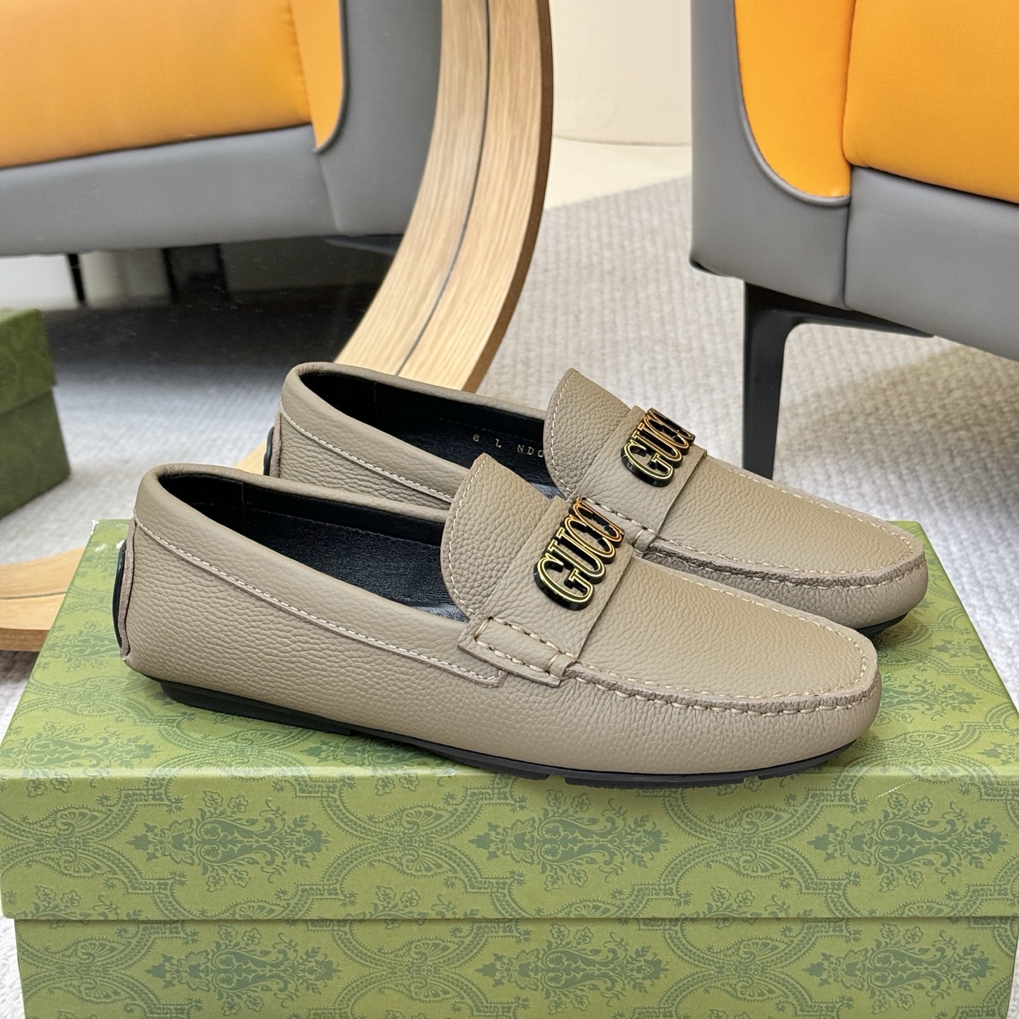 GG Men's Casual Slip-on Shoes FNG112141