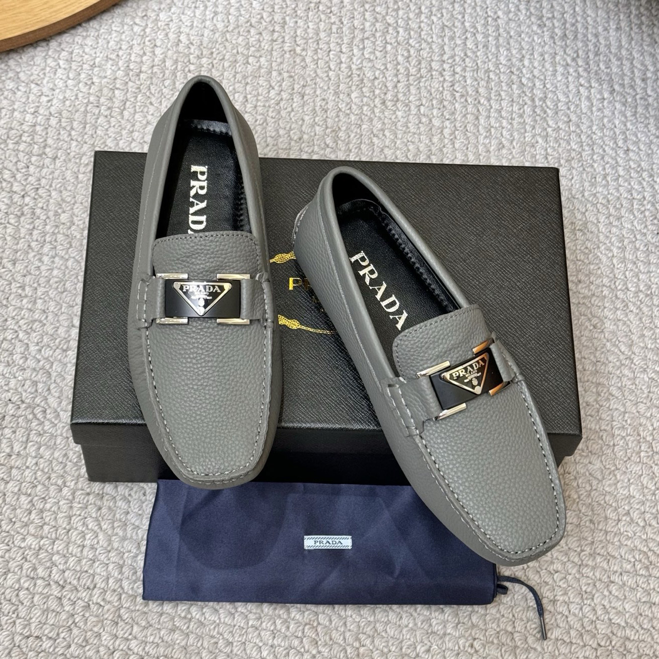 PRA Men's Triangle Logo Loafers FNG112129