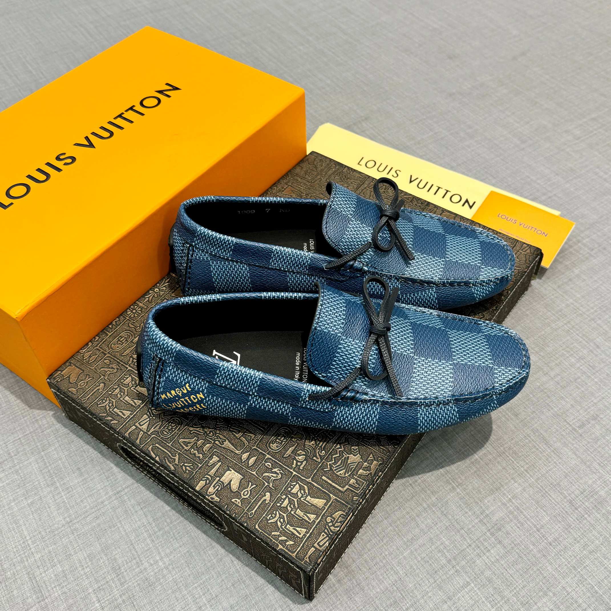 LV Men's Classic Damier Loafers FNG112114