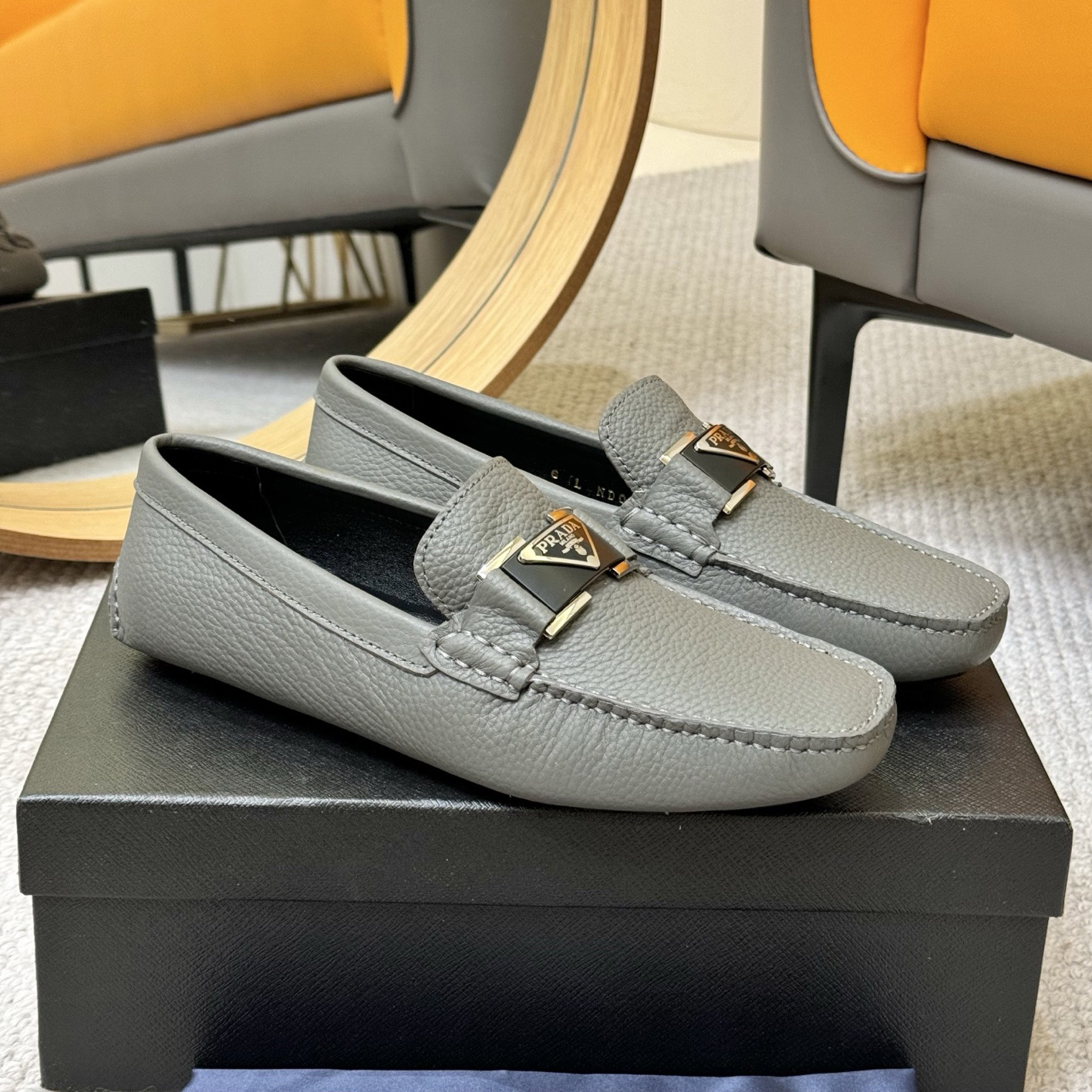 PRA Men's Triangle Logo Loafers FNG112129