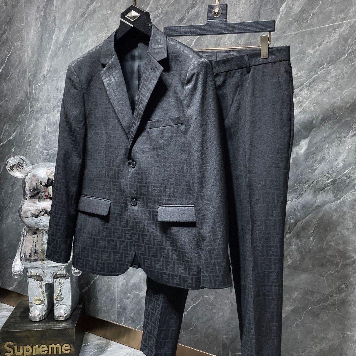 FD Men's Classic Double F Jacquard Casual Suit FNG112154