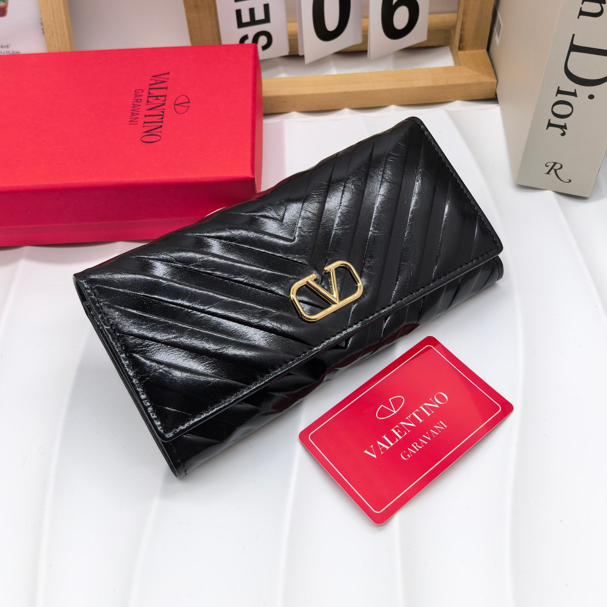 VT Women's Classic Wallet FNG112227