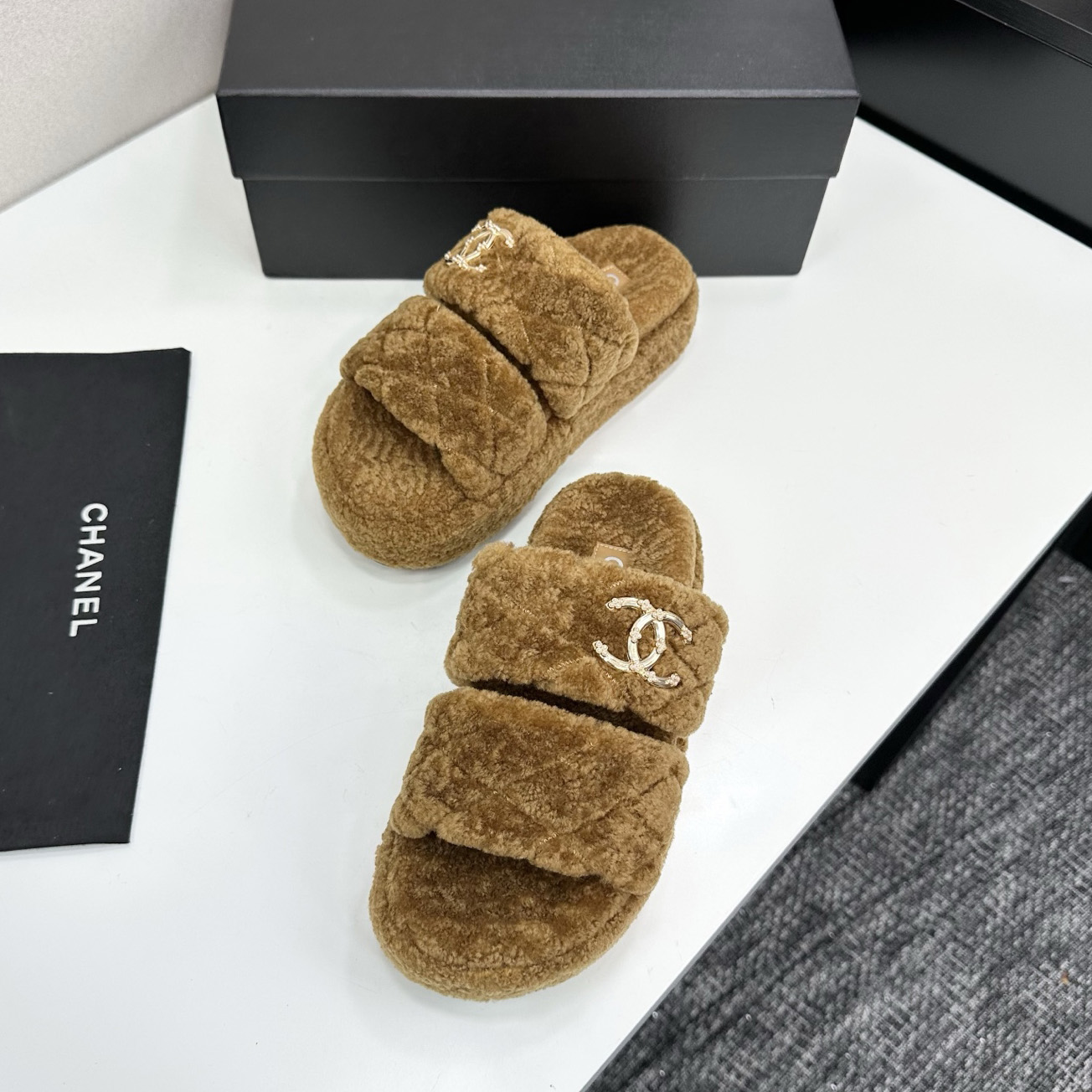 CH Lambswool Platform Sandals FNG112216