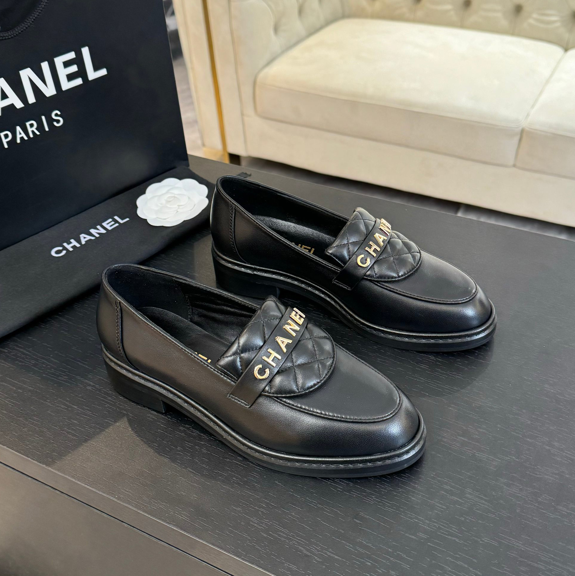 CH Quilted Loafers YV25090206