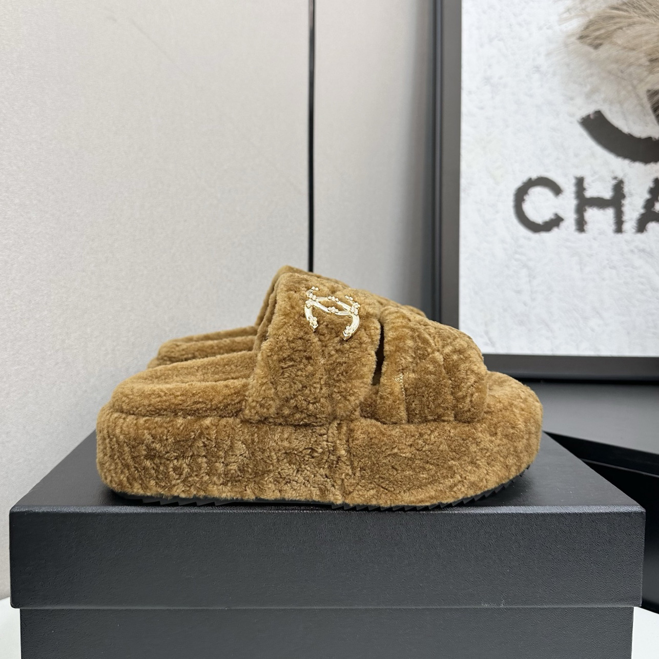 CH Lambswool Platform Sandals FNG112216