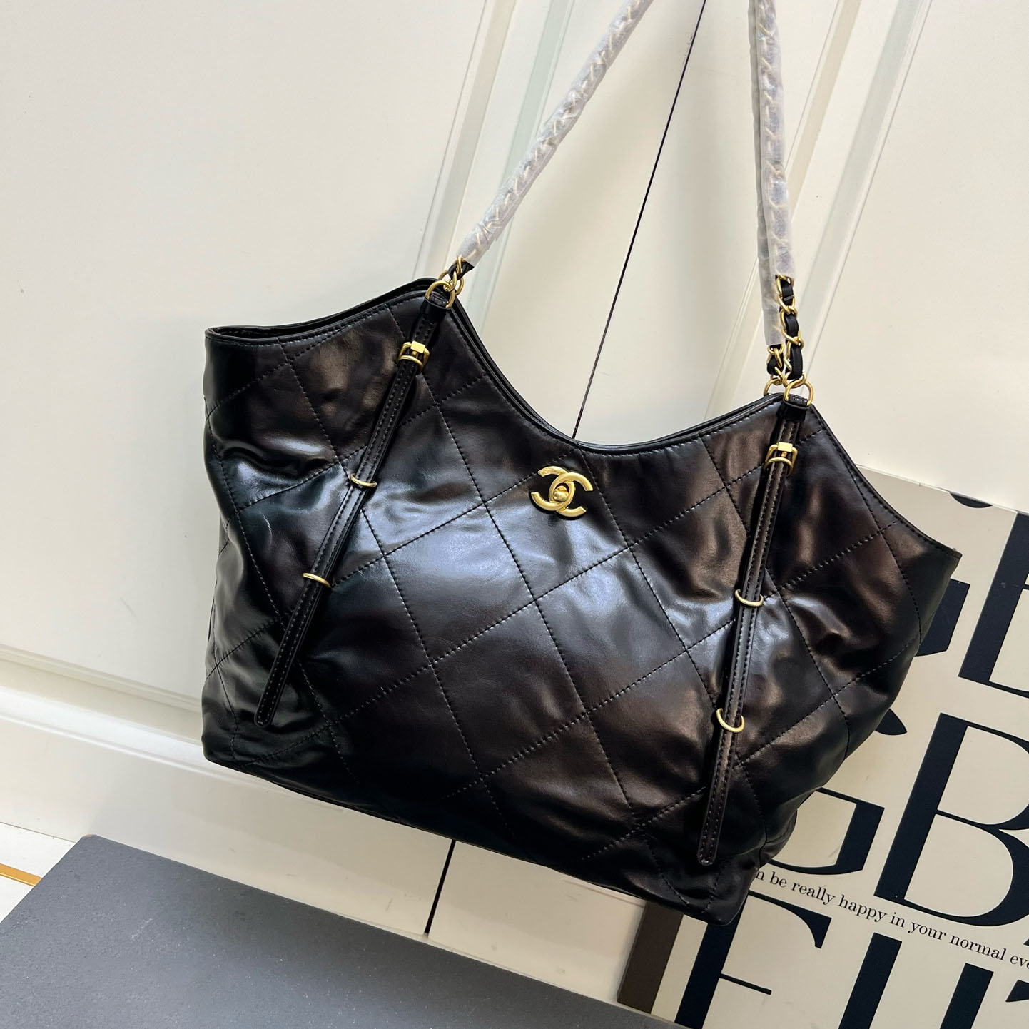 CH Maxi Tote FNG112230