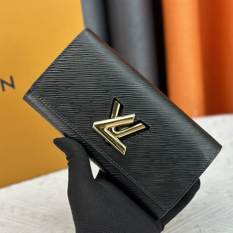 LV Twist Flap Wallet FNY102402