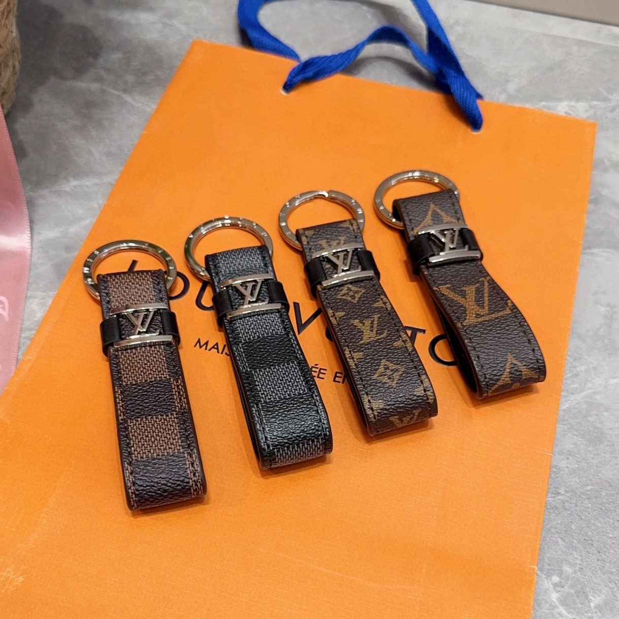 LV Classic Keychain FNY075017