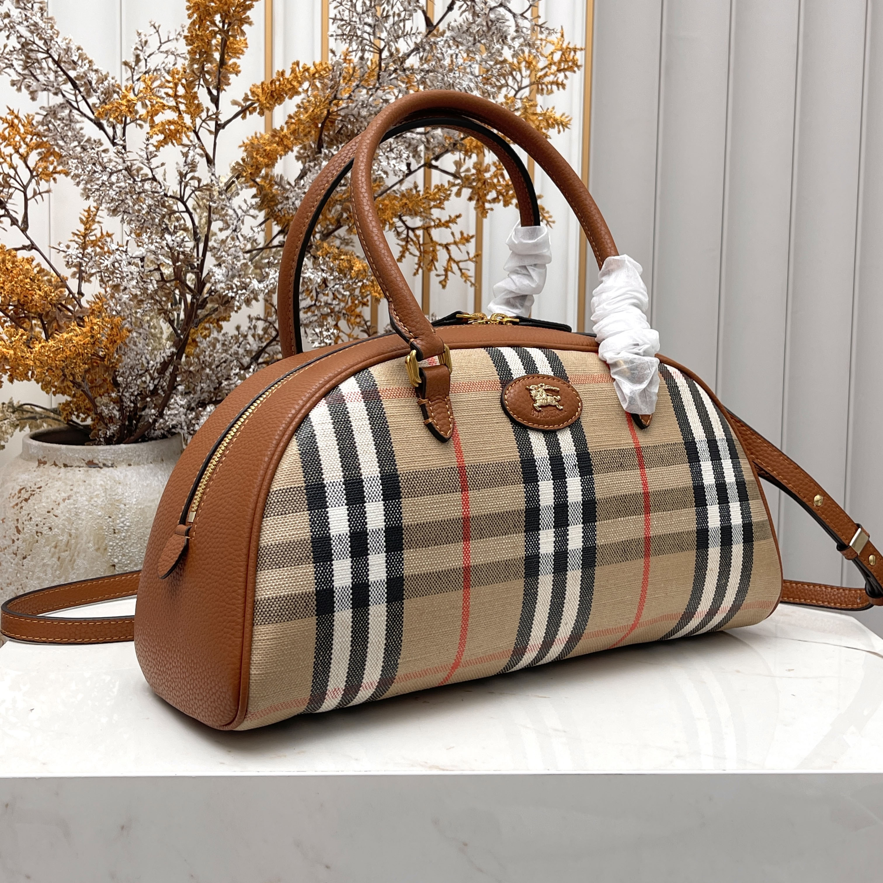 Bur Classic Highlands Handbag FNG112503