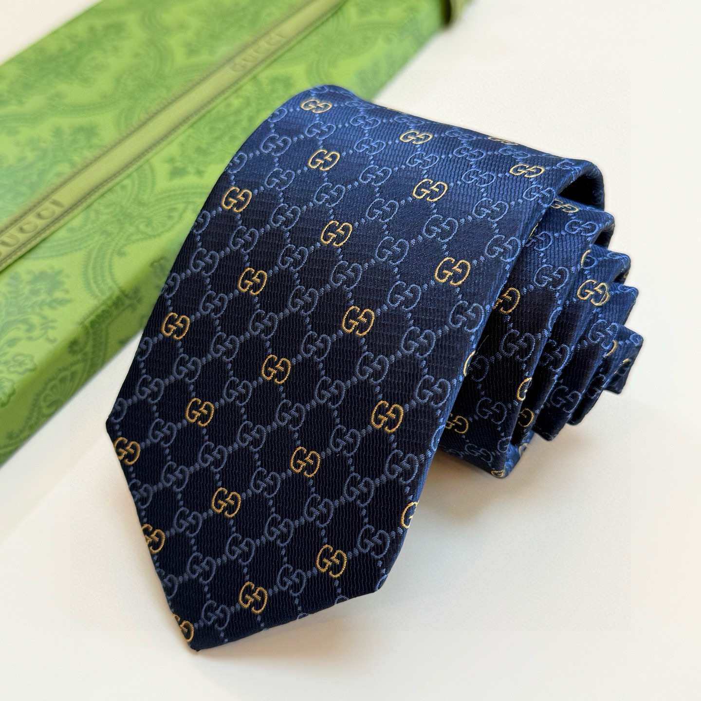 GG Men's Classic Double G Jacquard Tie FNY082304