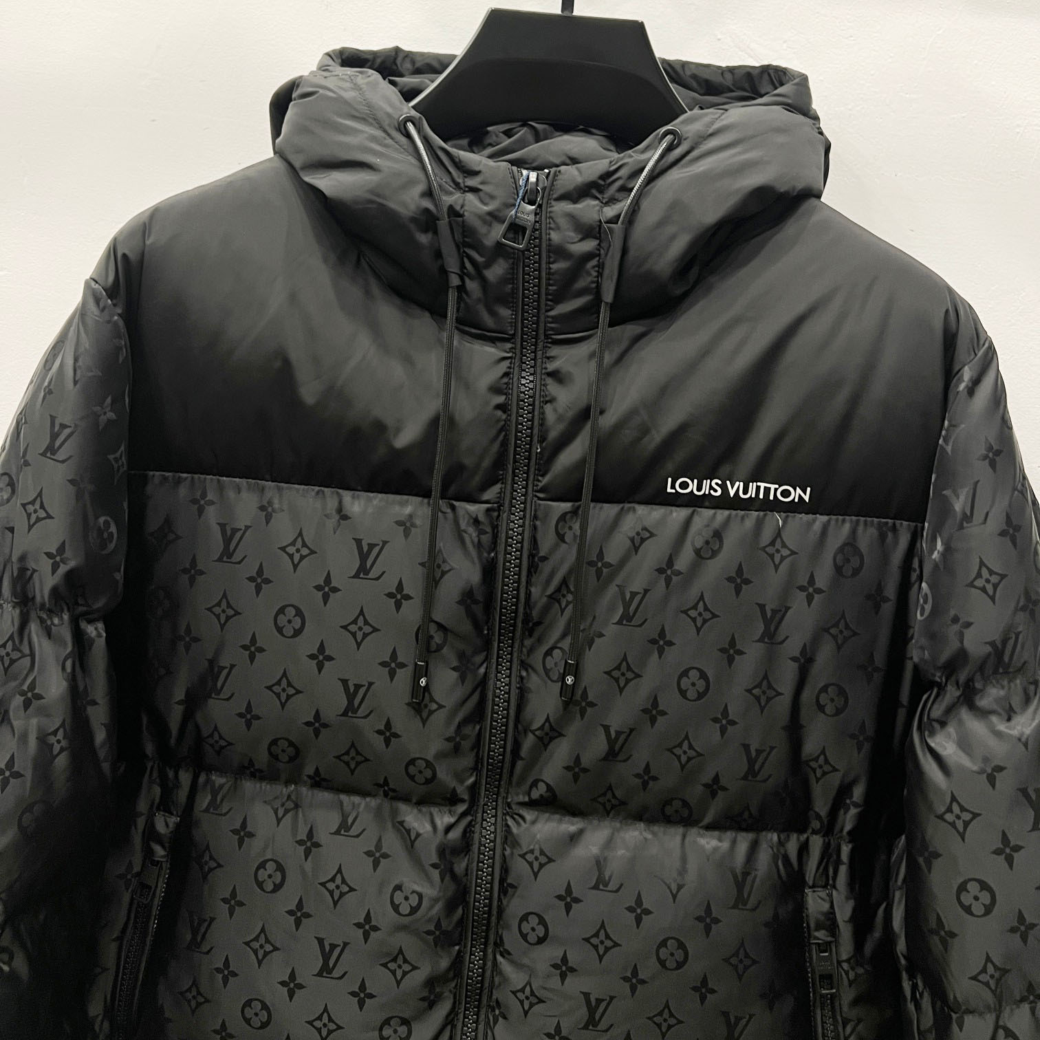 LV Men's Monogram Jacquard Hooded Down Jacket FNG112525