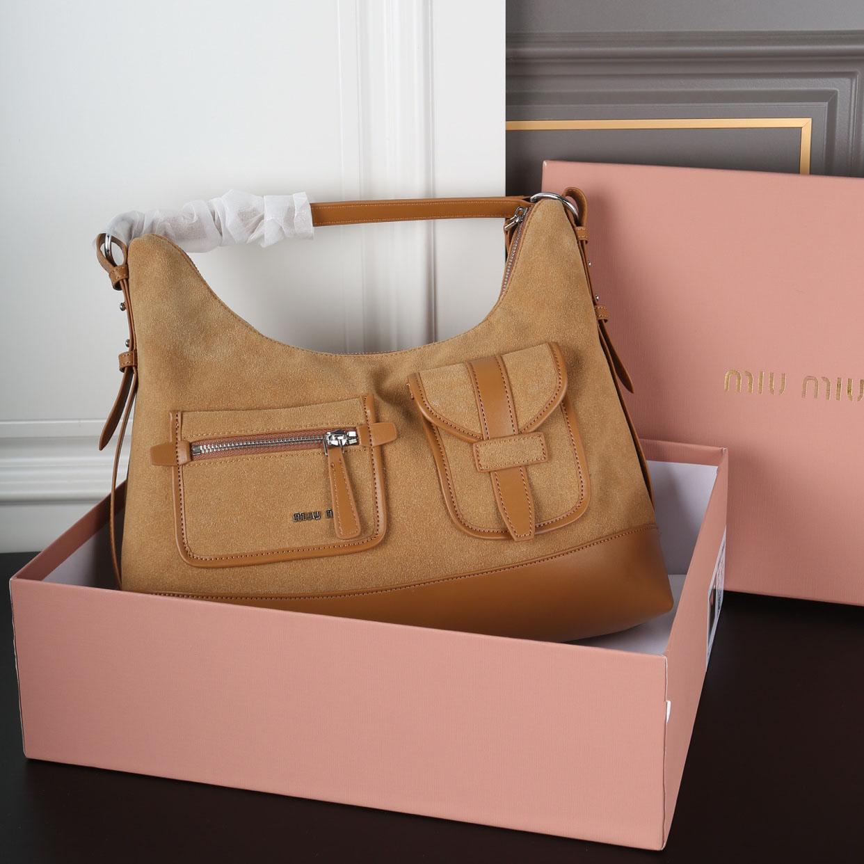 Miu Suede Underarm Bag FNG112601