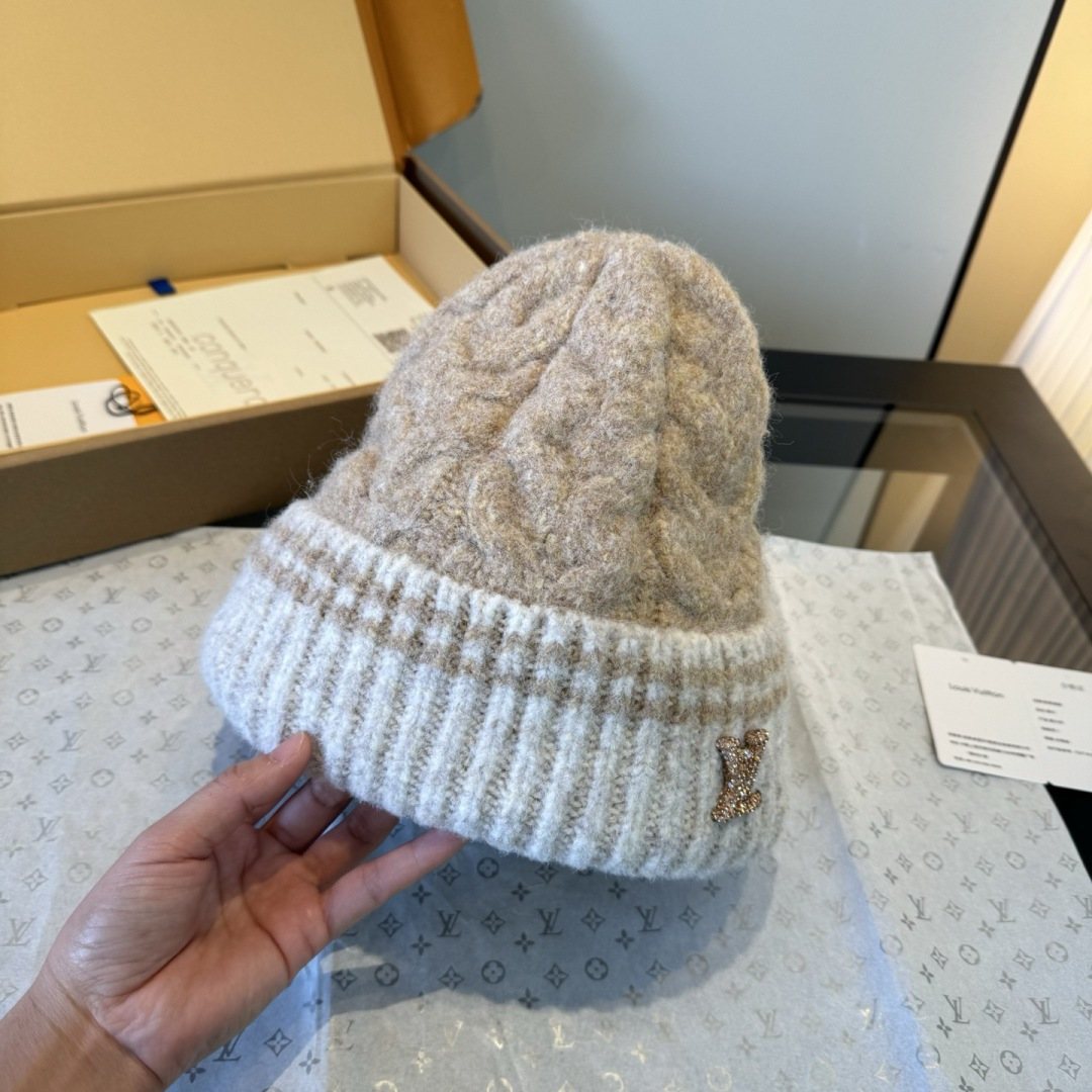 LV Cable-Knit Color-Block Beanie Hat YVTF112708